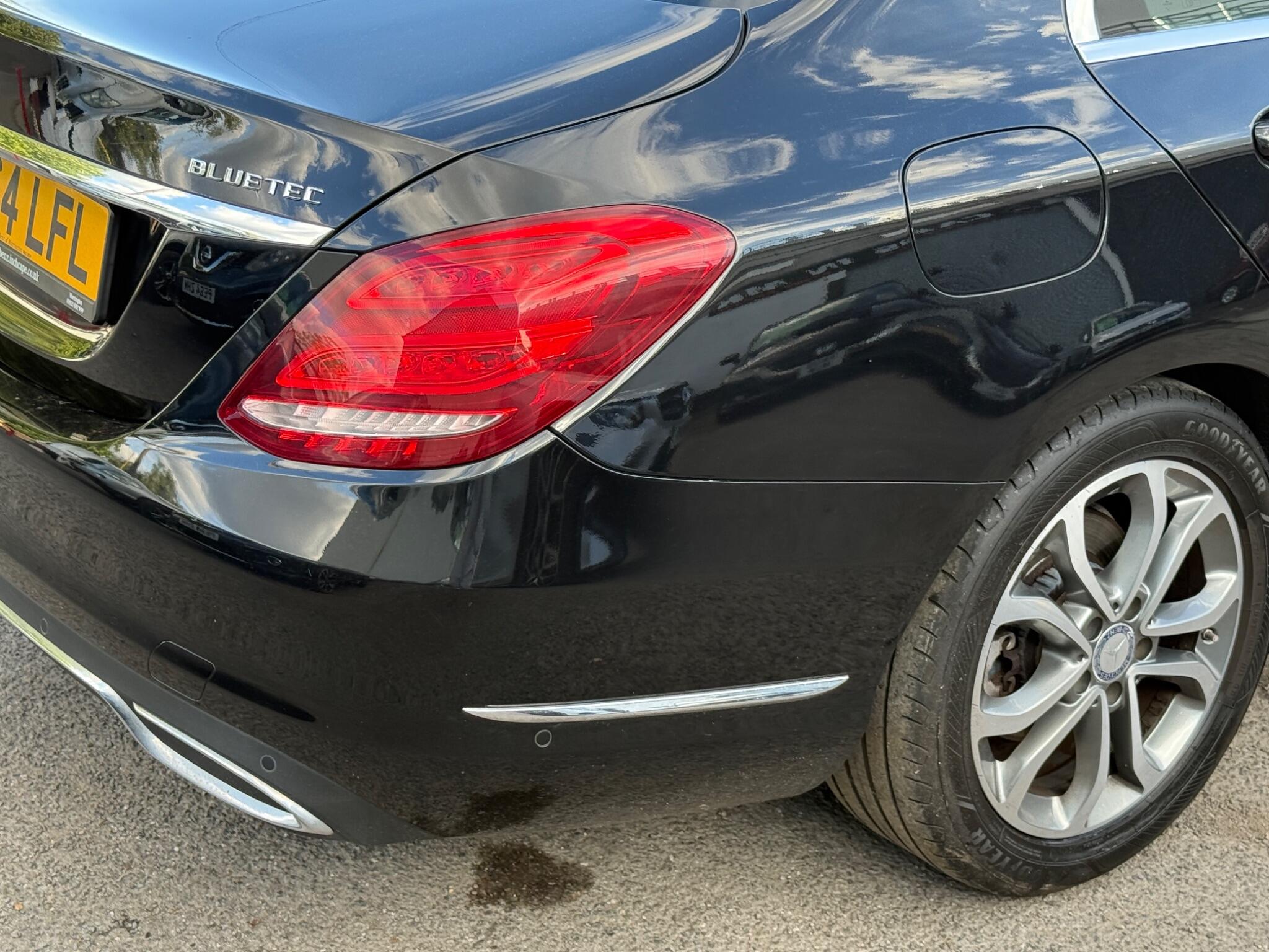 Mercedes-Benz C Class - Image 26