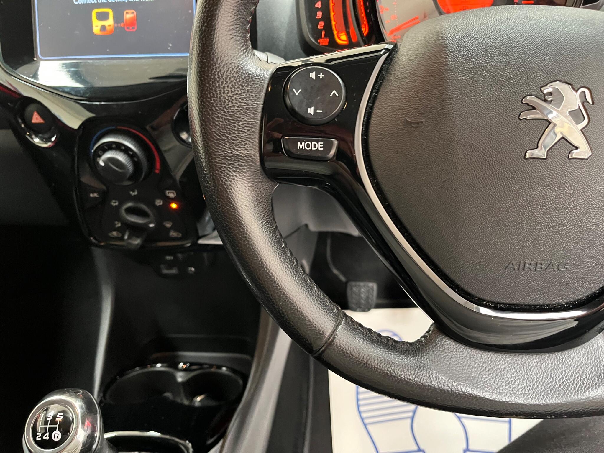 Peugeot 108 view 22