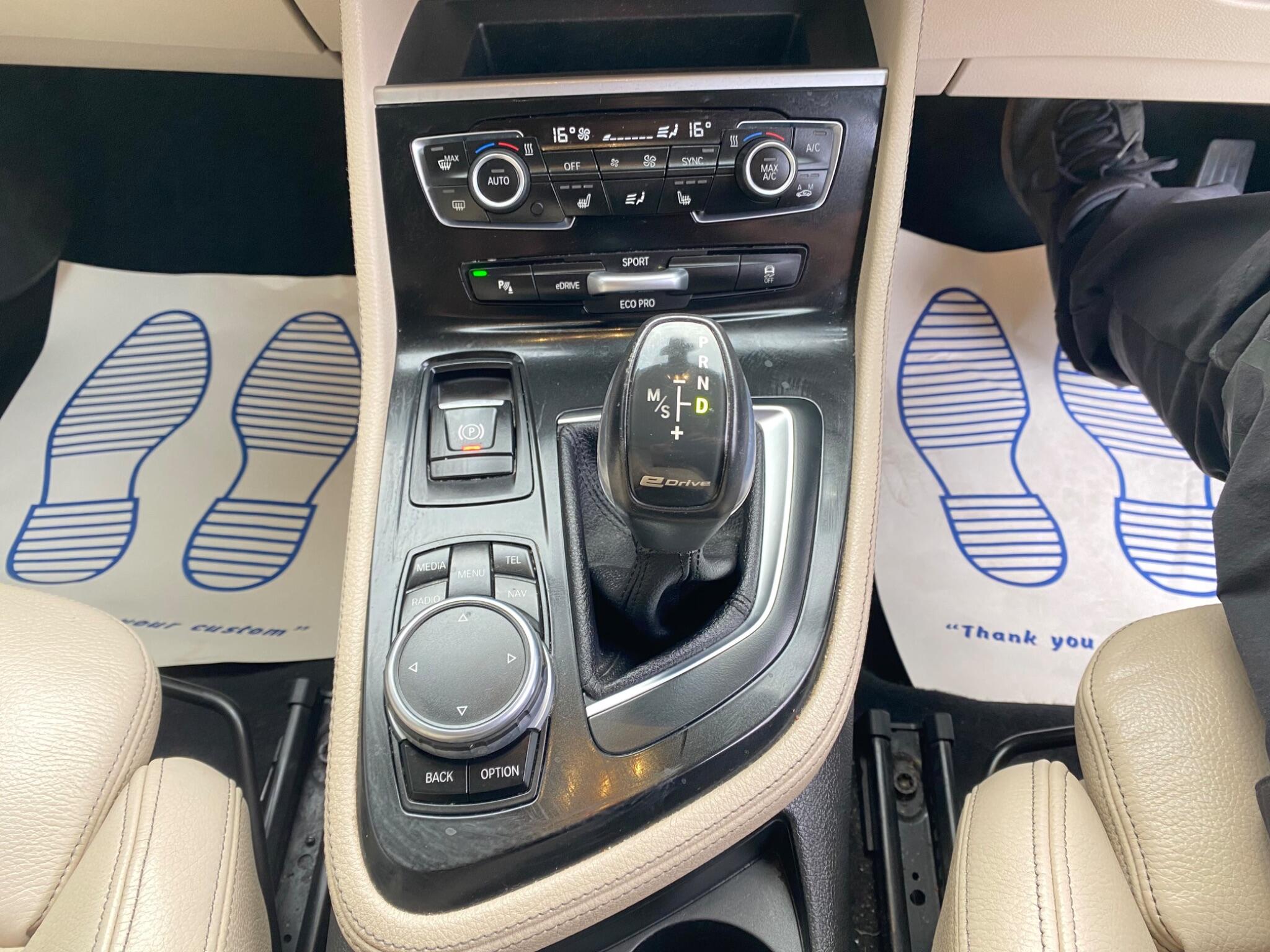 BMW 2 Series view 11
