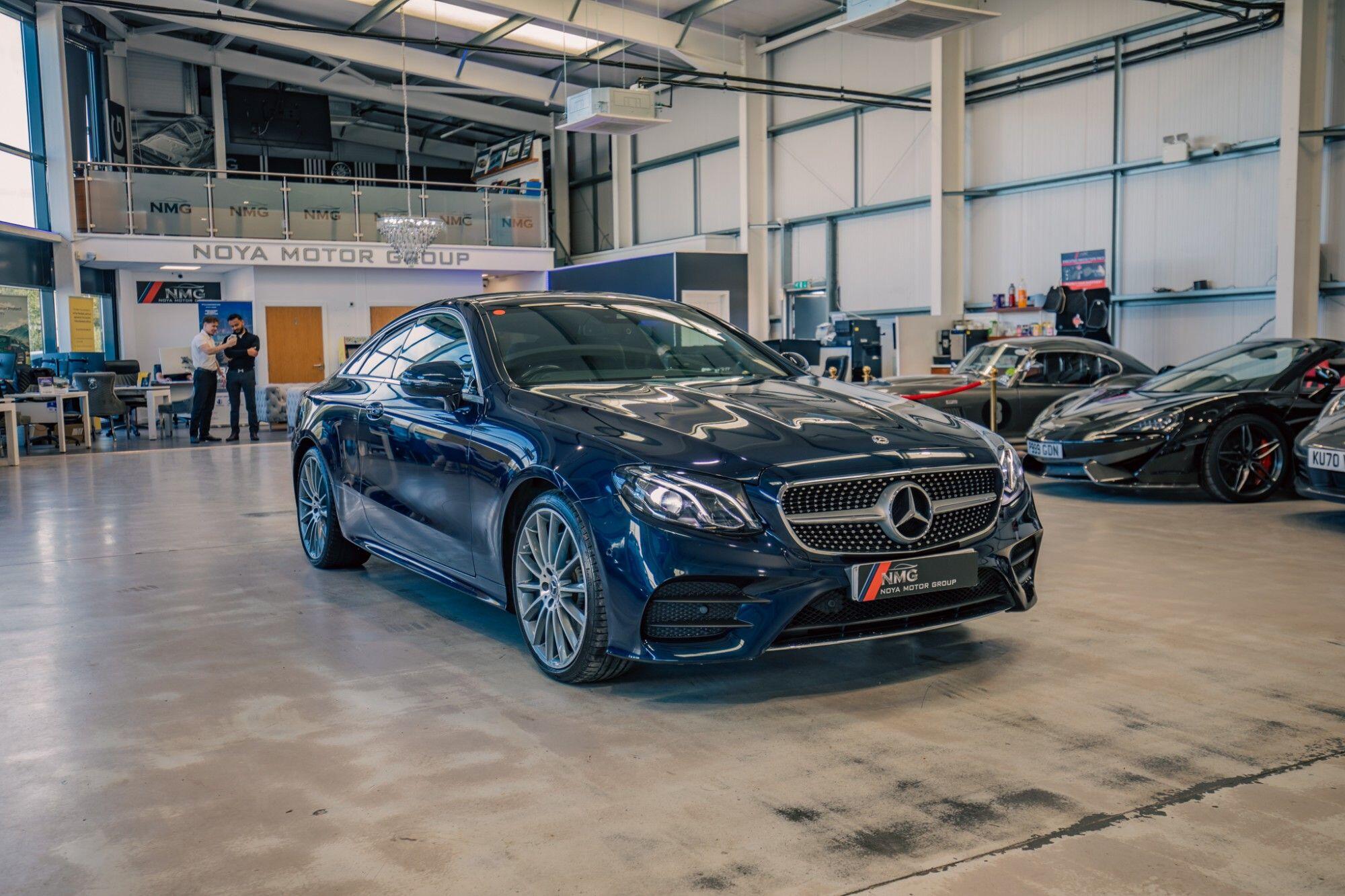Mercedes-Benz E-Class view 23