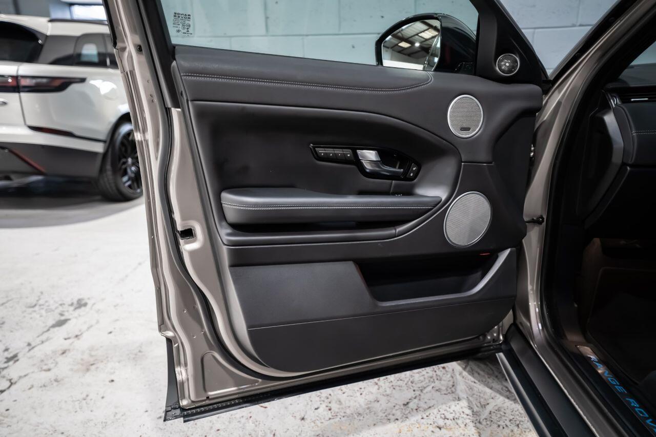 Land Rover Range Rover Evoque view 14