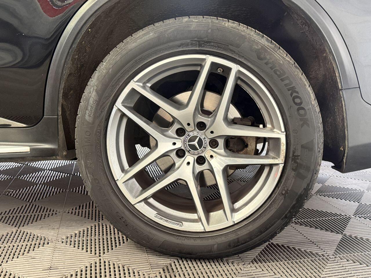 Mercedes-Benz GLC view 21