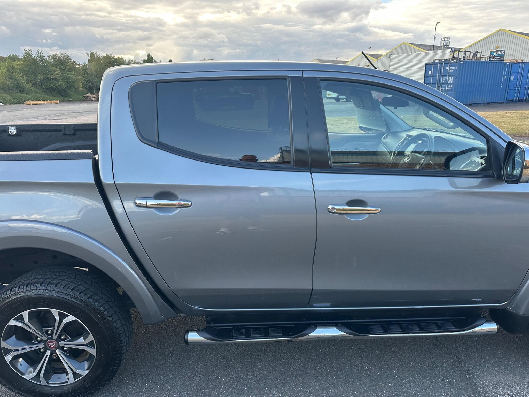 Fiat Fullback view 20