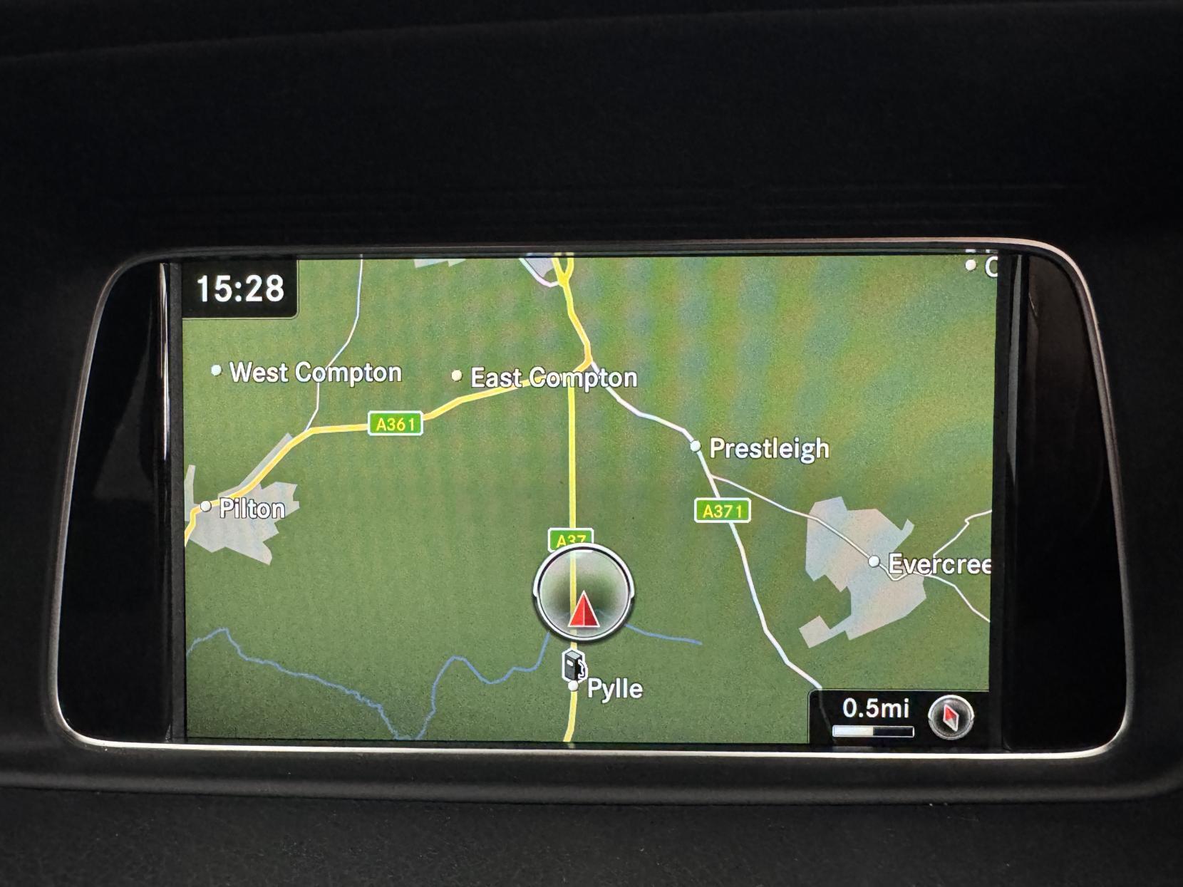 Mercedes-Benz E Class view 64