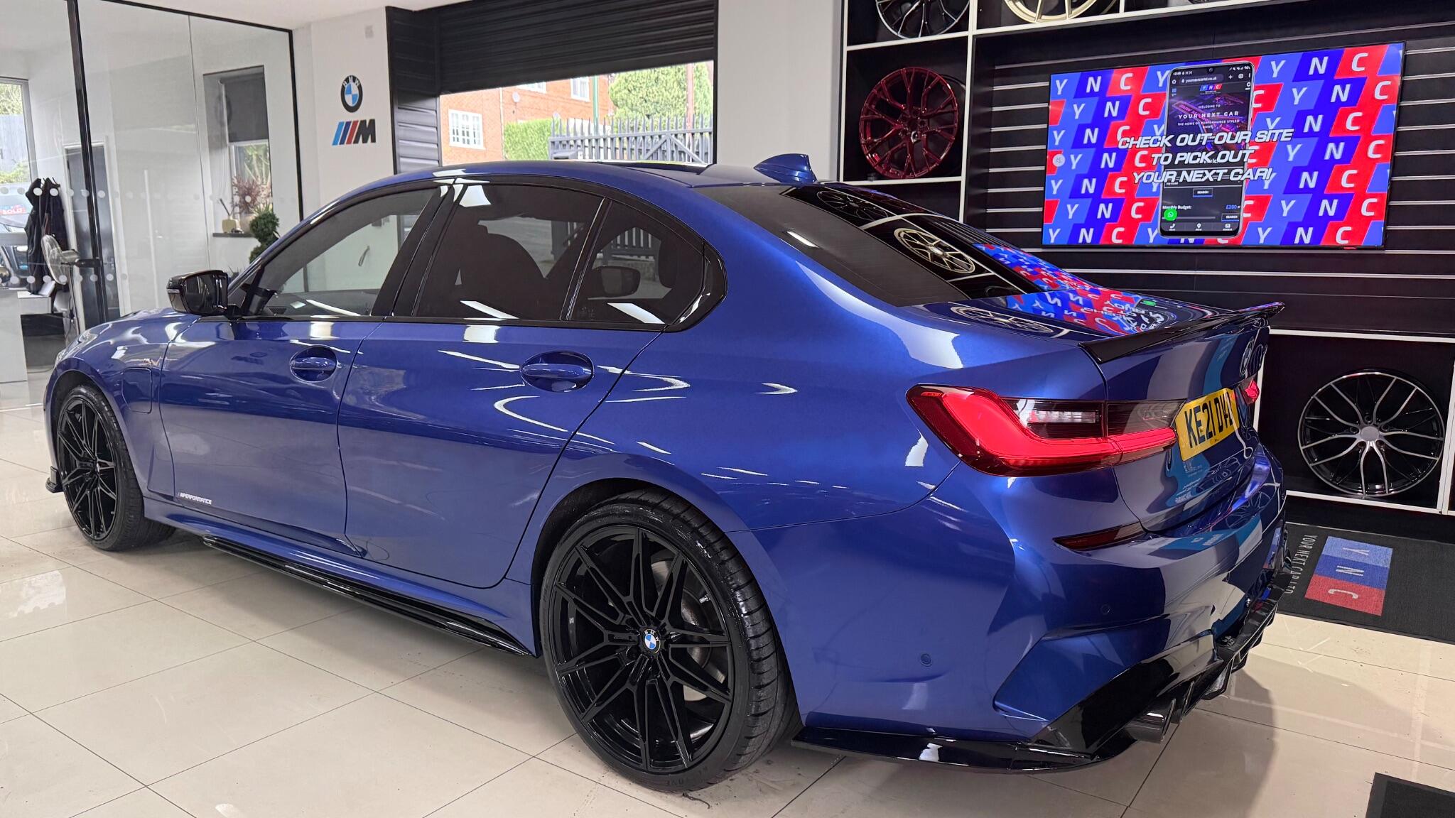 BMW 3 Series view 36