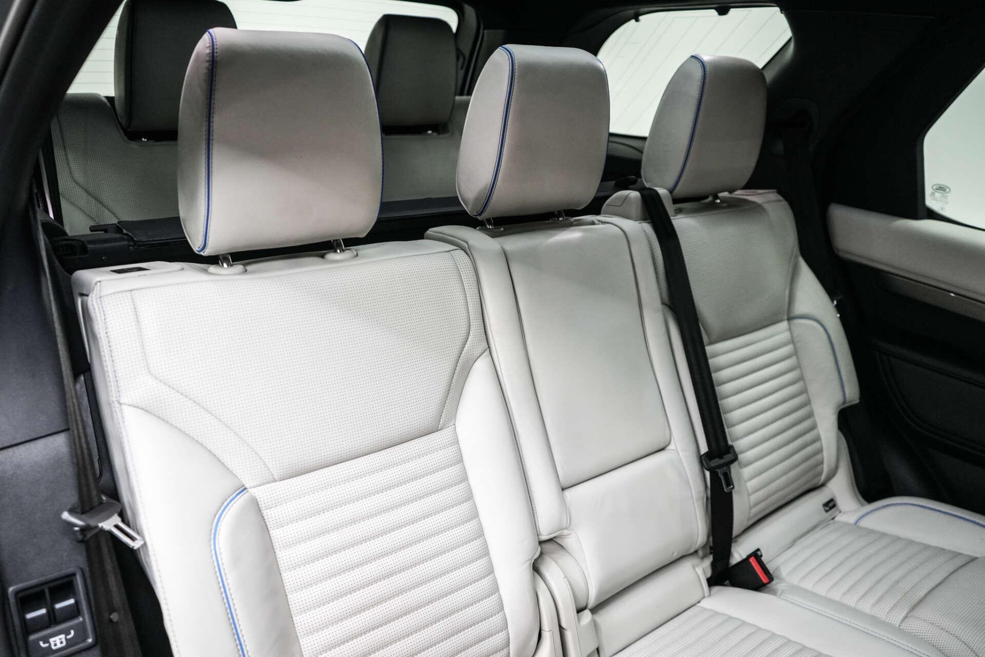 Land Rover Discovery 3 view 23