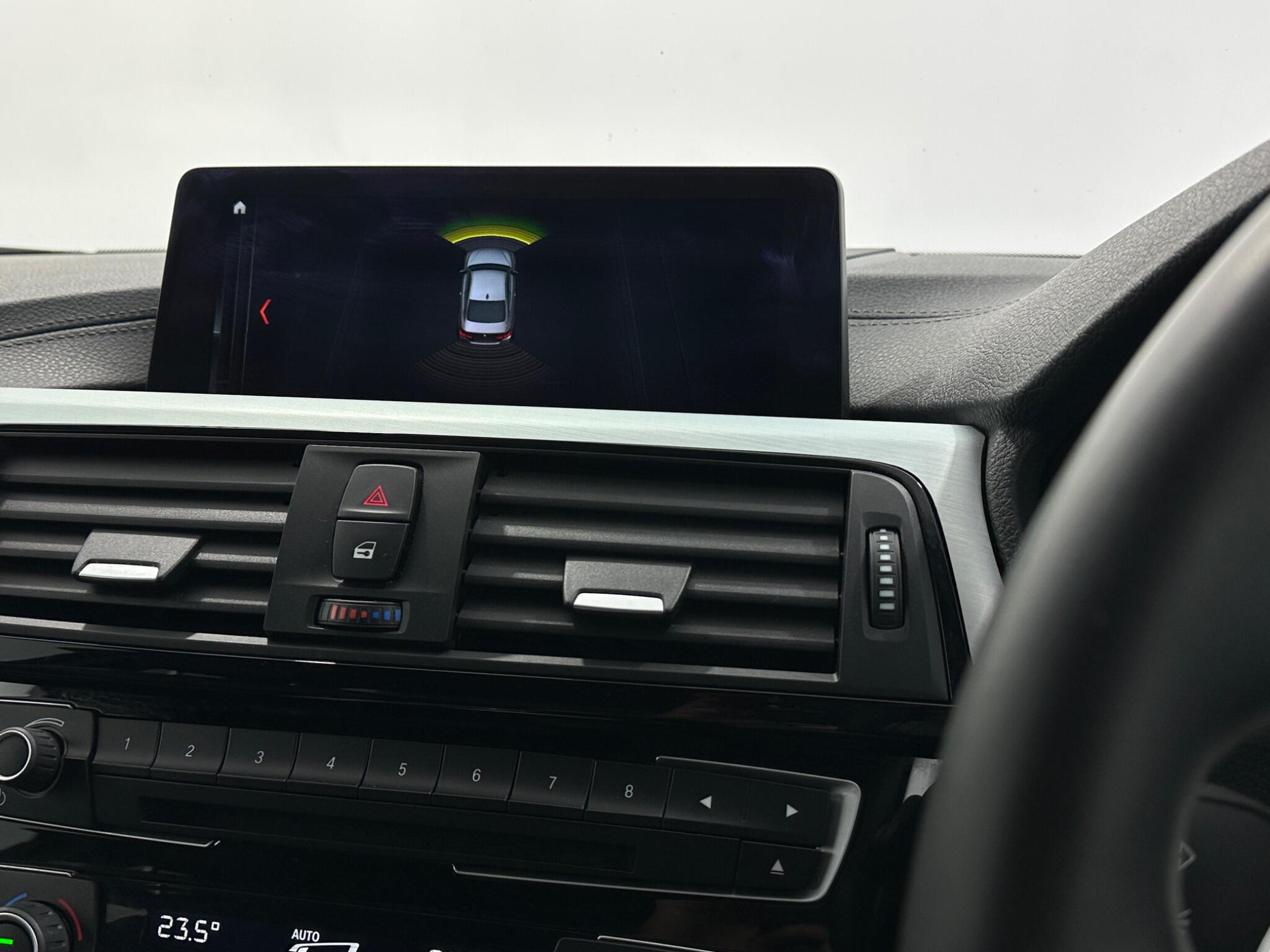 BMW 4 Series view 27