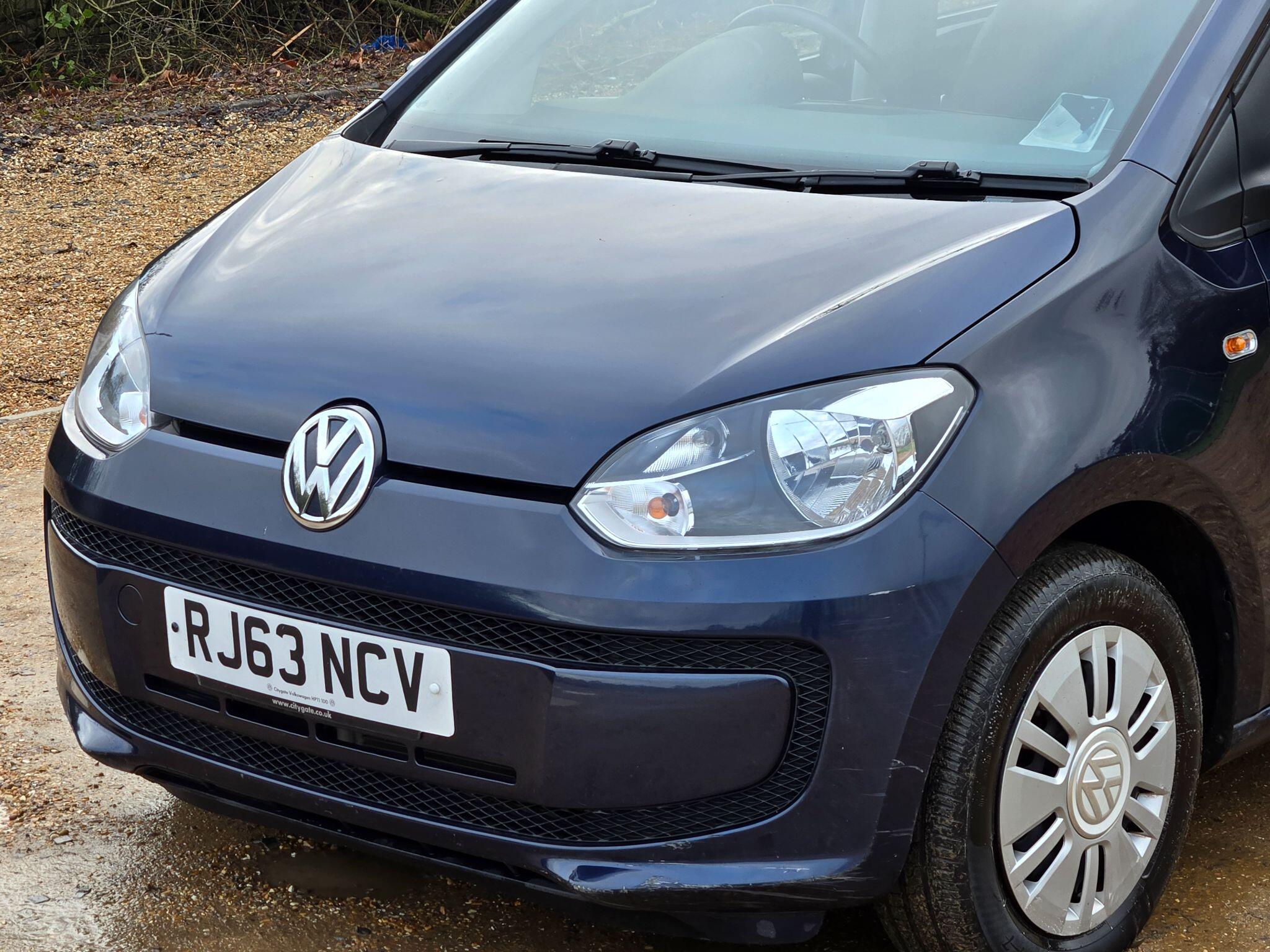 2013 Volkswagen up! 1.0 Move up! ASG Euro 5 5dr • 45,000 miles image 8