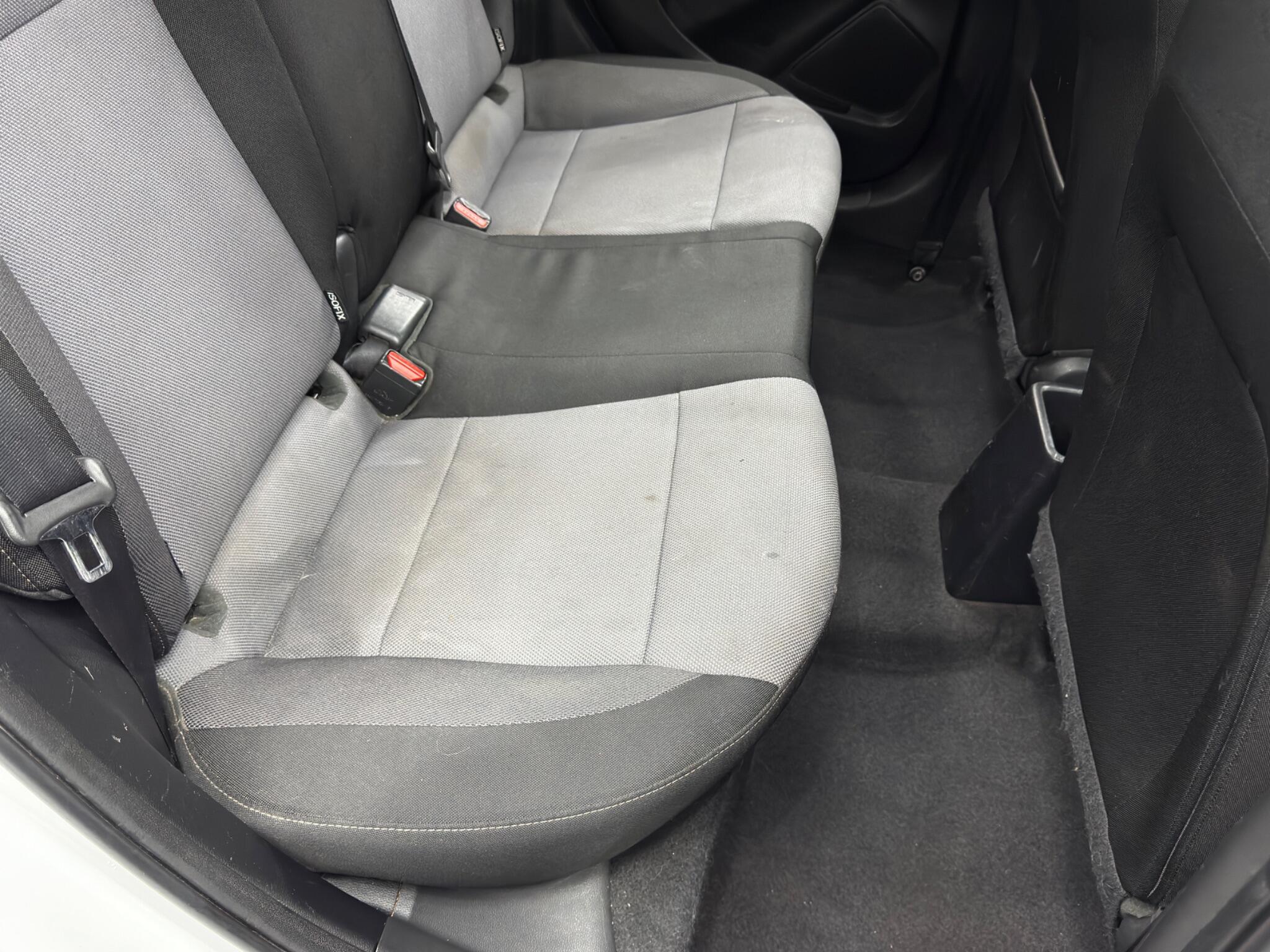 Hyundai I20 view 16