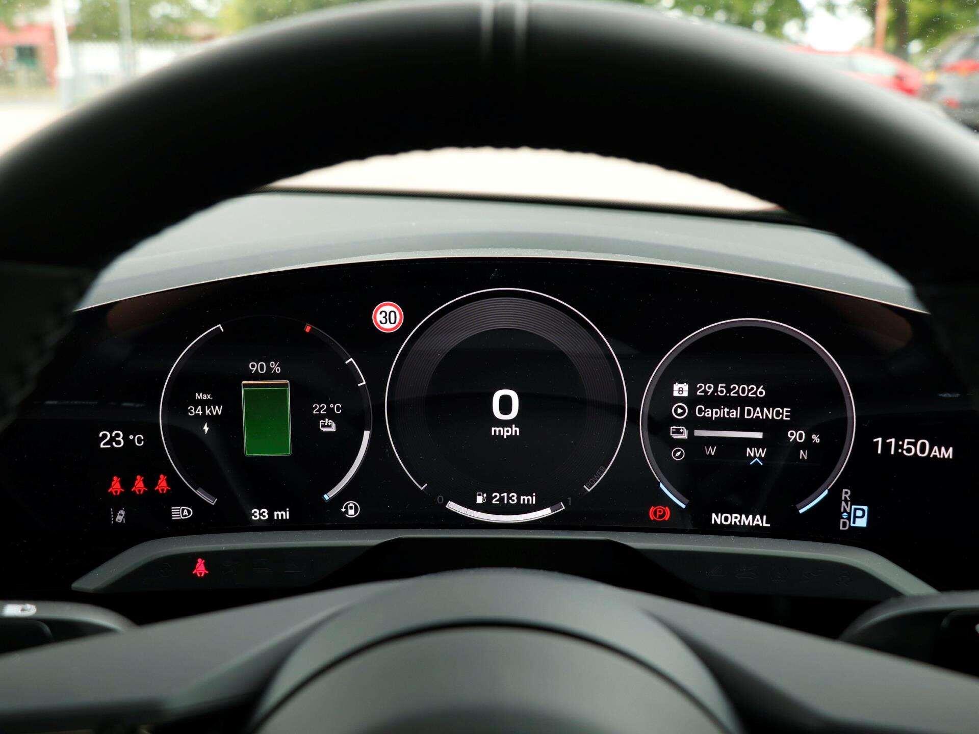 Porsche Taycan view 13
