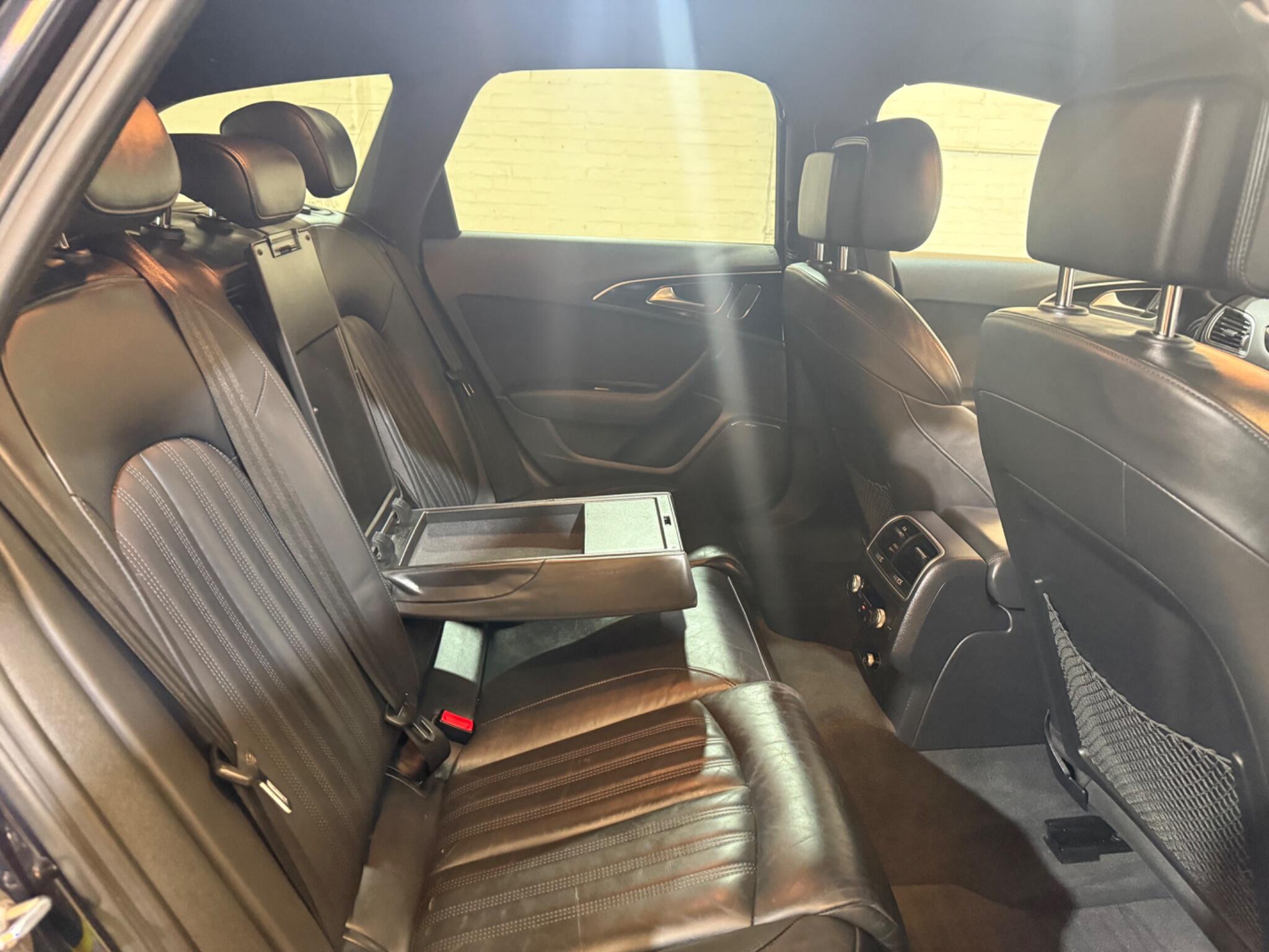Audi A6 Avant view 24