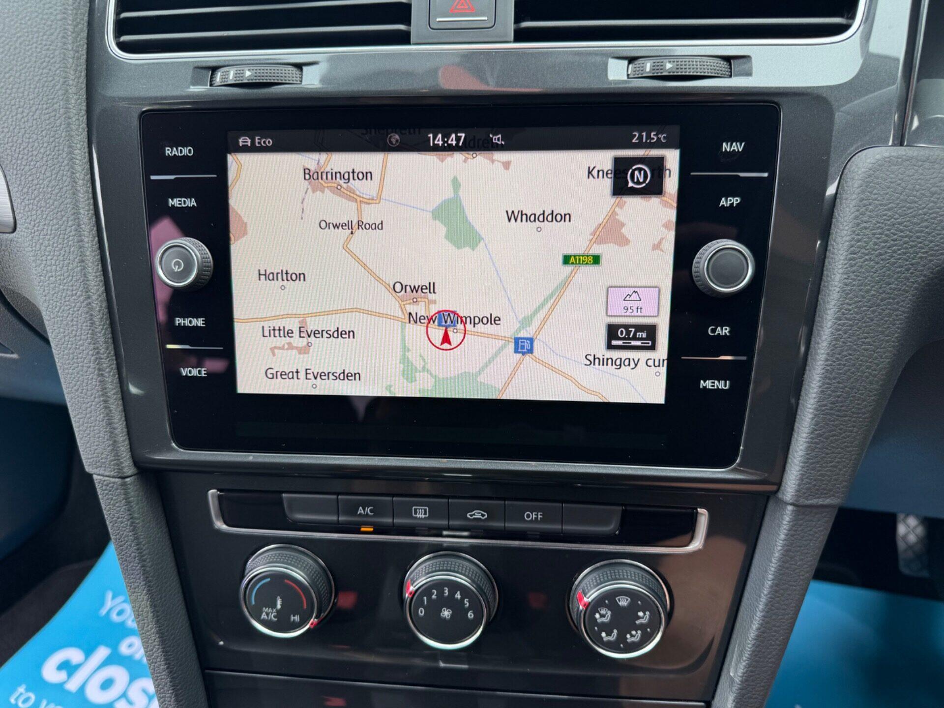 Volkswagen Golf view 44