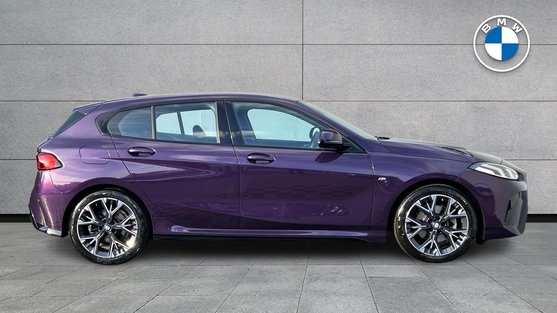 BMW 1 Series view 3