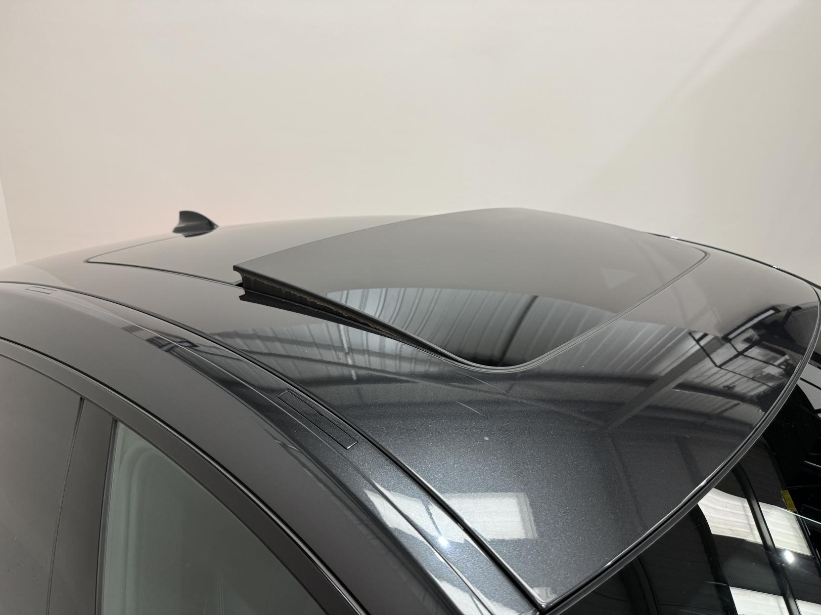 BMW 6 Series view 2