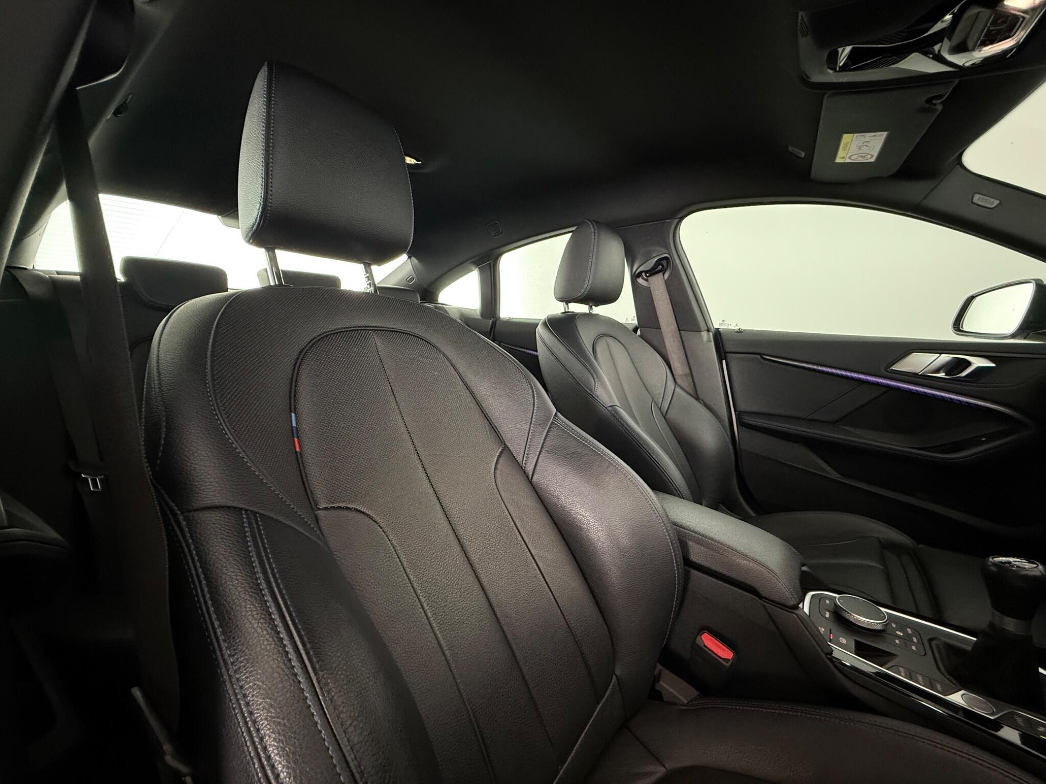 BMW 2 Series view 25