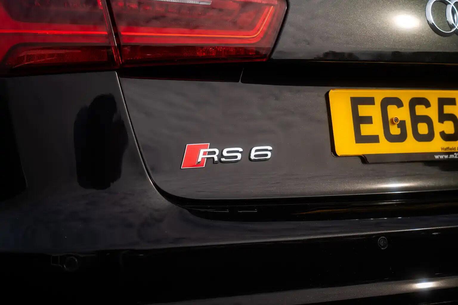 Audi RS6 view 17
