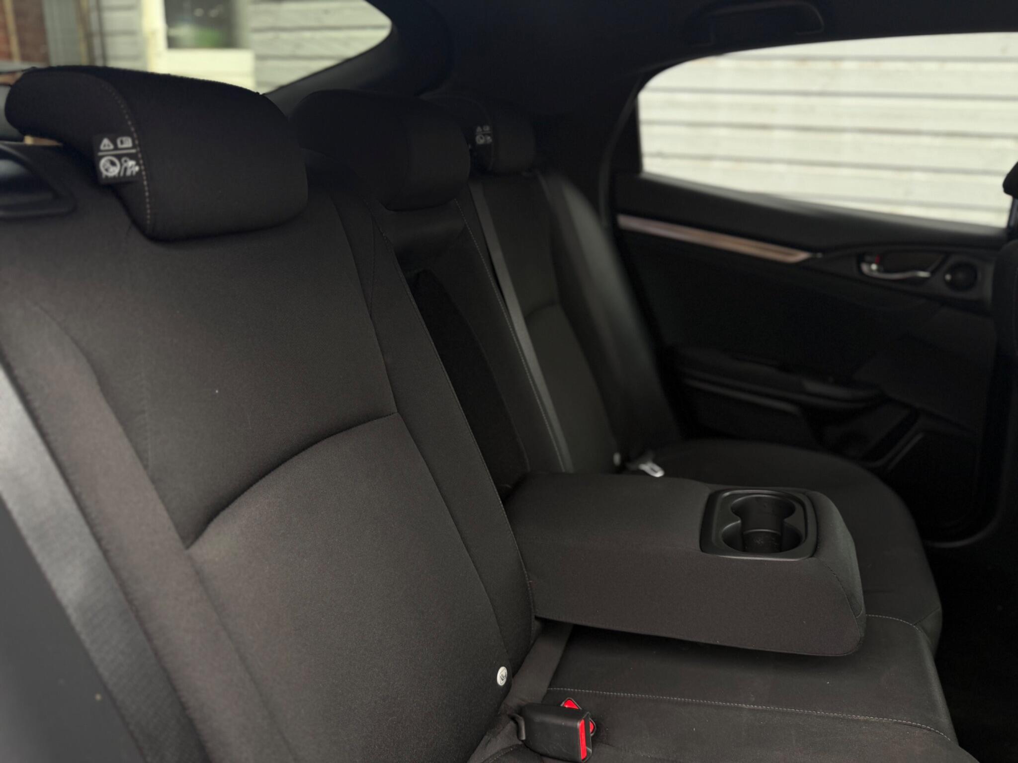 Honda Civic view 34