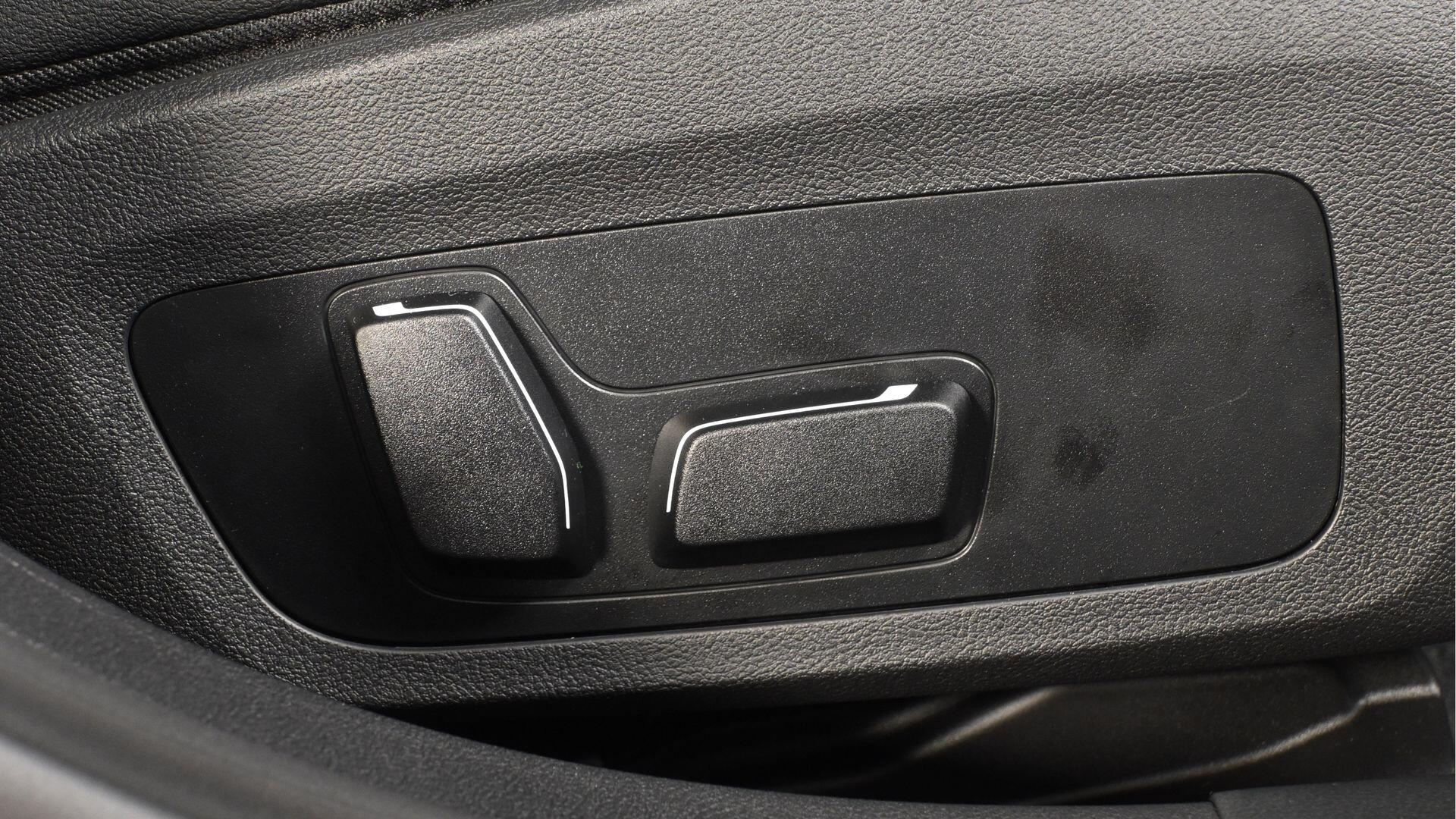 BMW I4 view 26