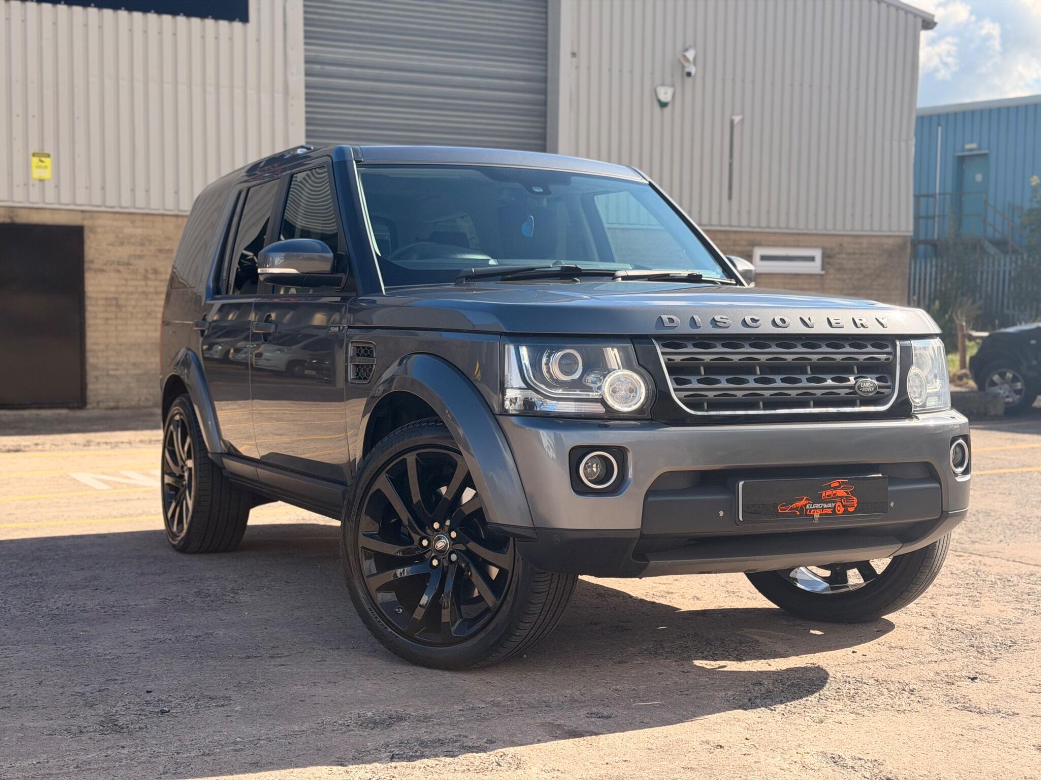 Land Rover Discovery view 5