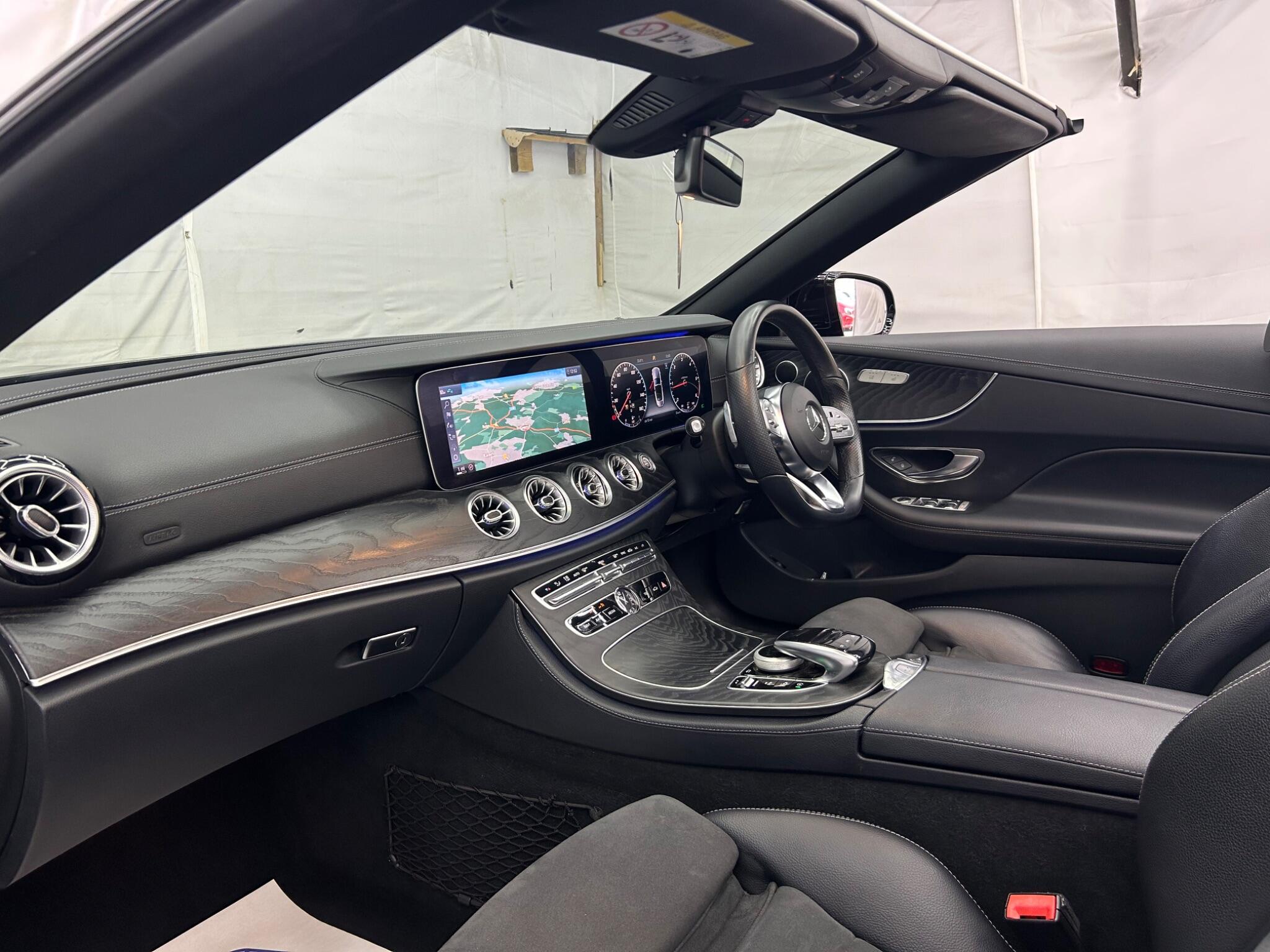 Mercedes-Benz E Class view 18