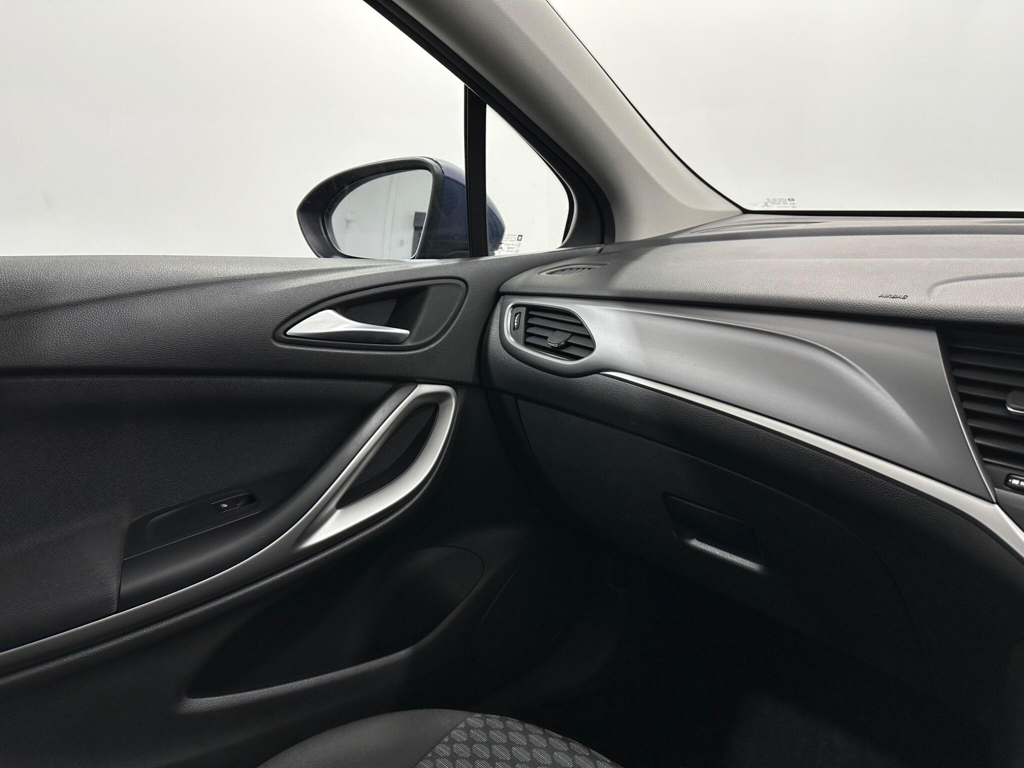Vauxhall Astra view 26