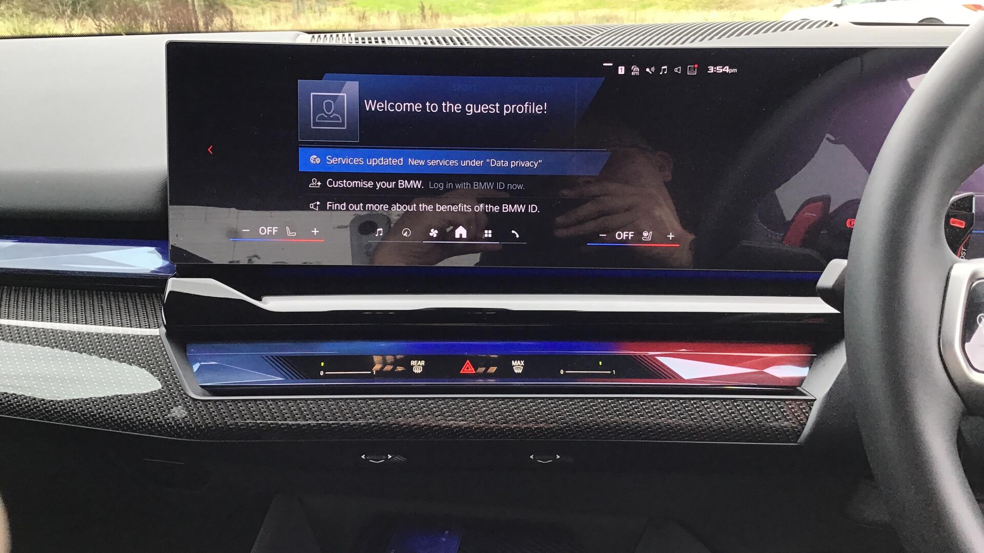 BMW M5 view 8