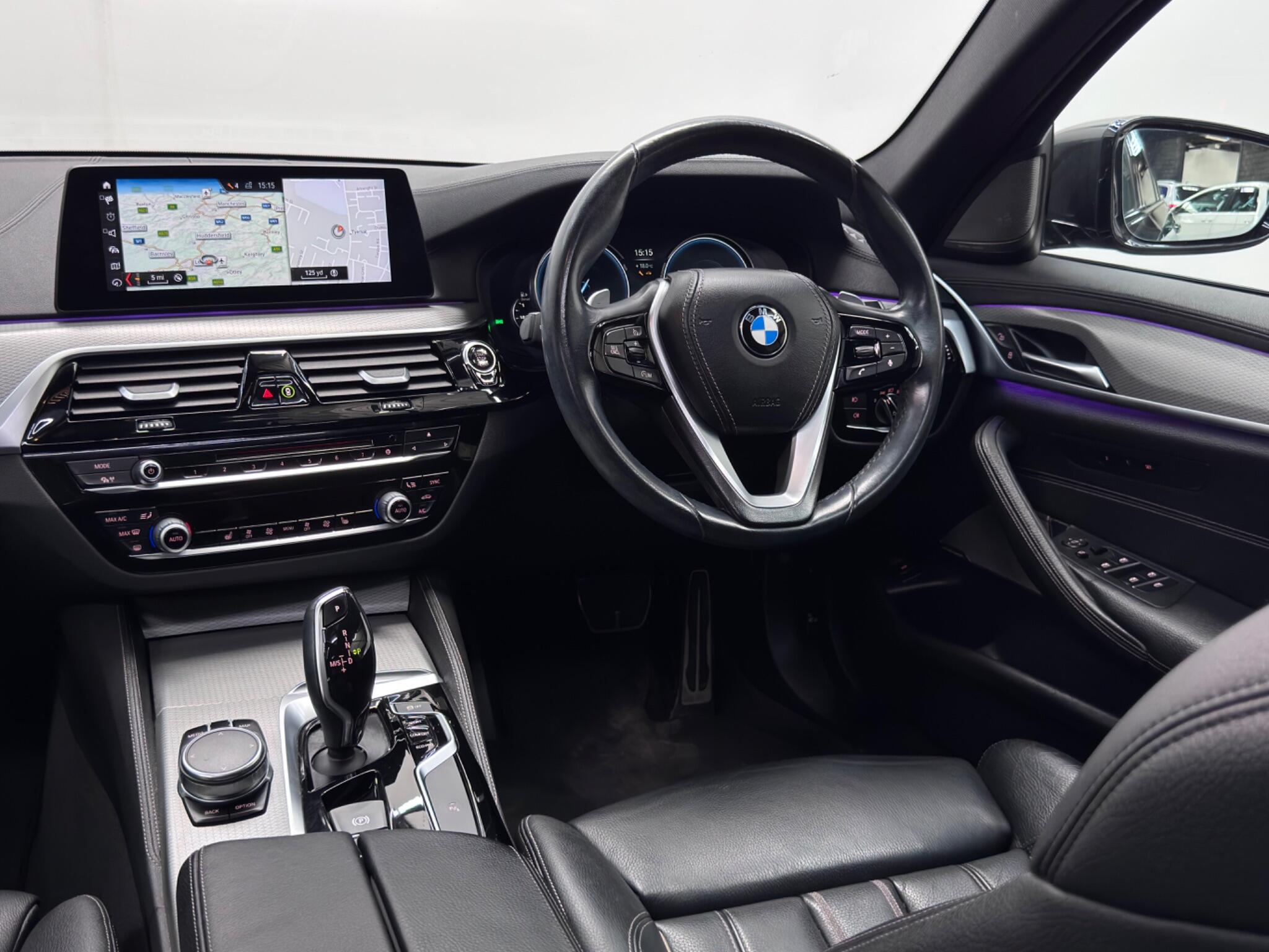 BMW 5 Series view 47