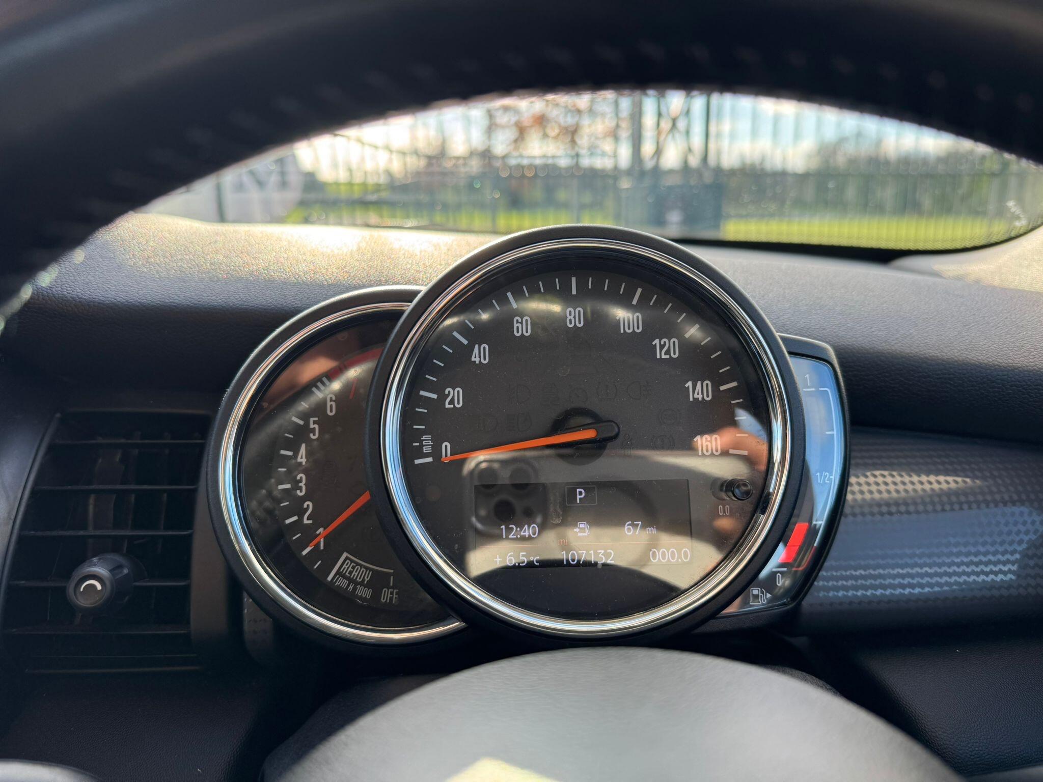 2018 MINI Hatch 1.5 Cooper Steptronic Euro 6 (s/s) 5dr • 107,132 miles image 15