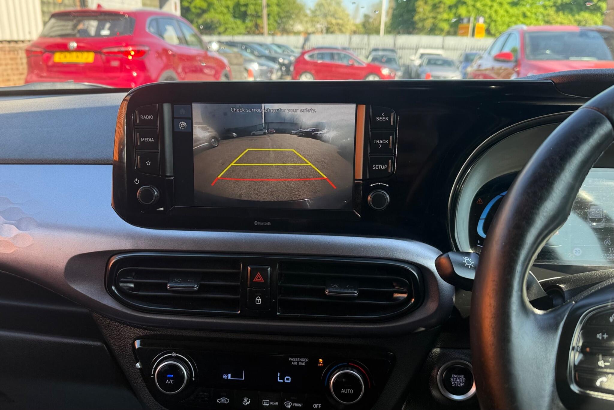 Hyundai I10 view 25