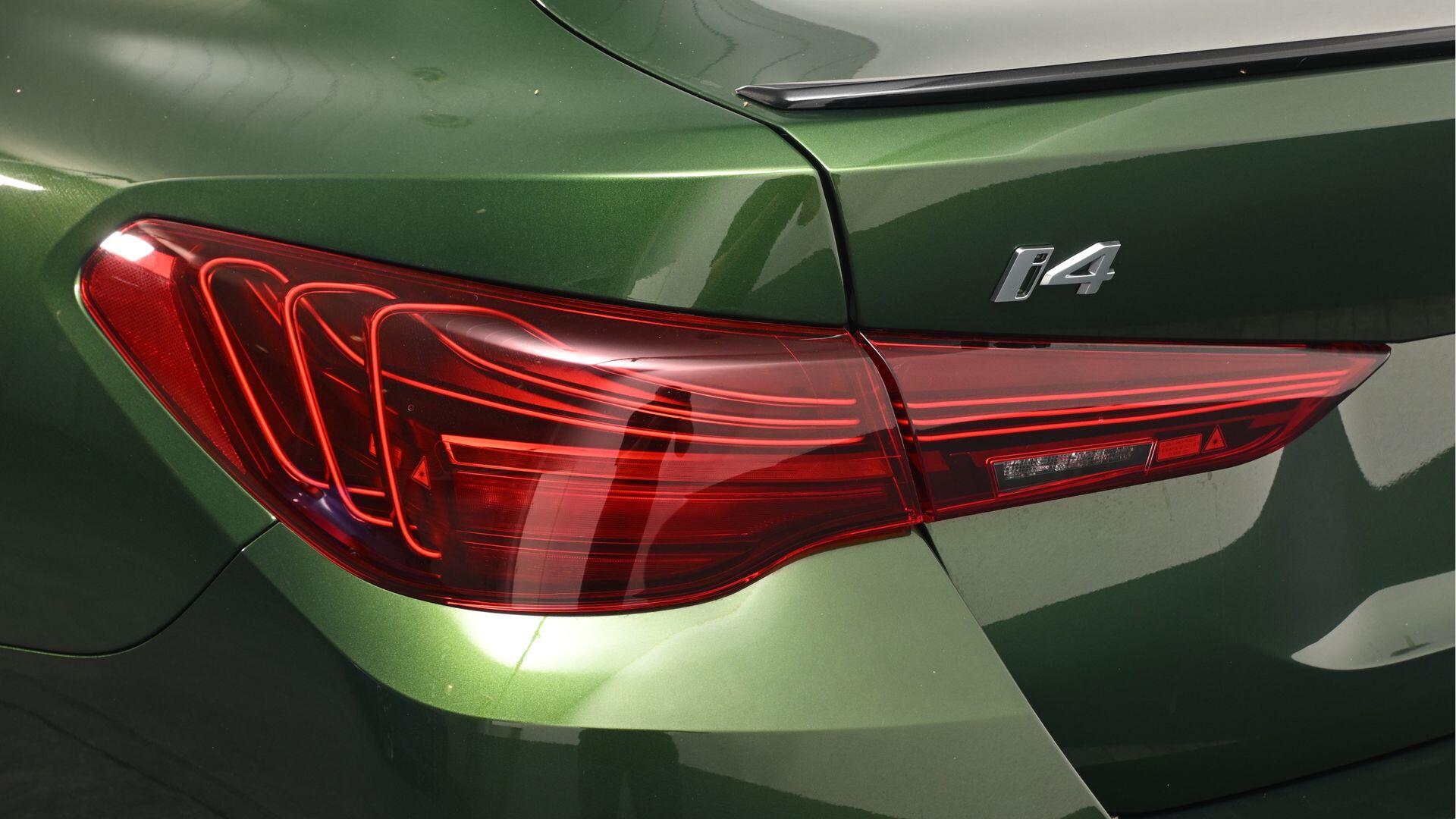 BMW i4 view 22