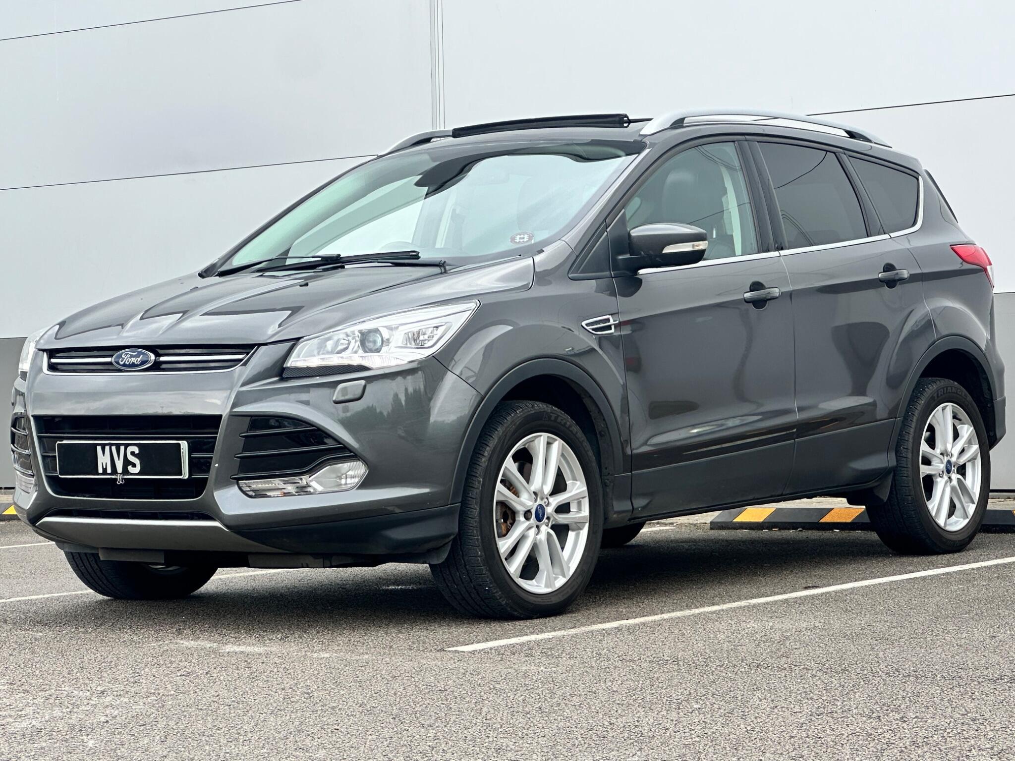 Ford Kuga view 4