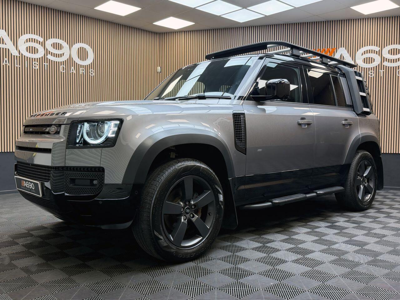 Land Rover Defender 110 view 3