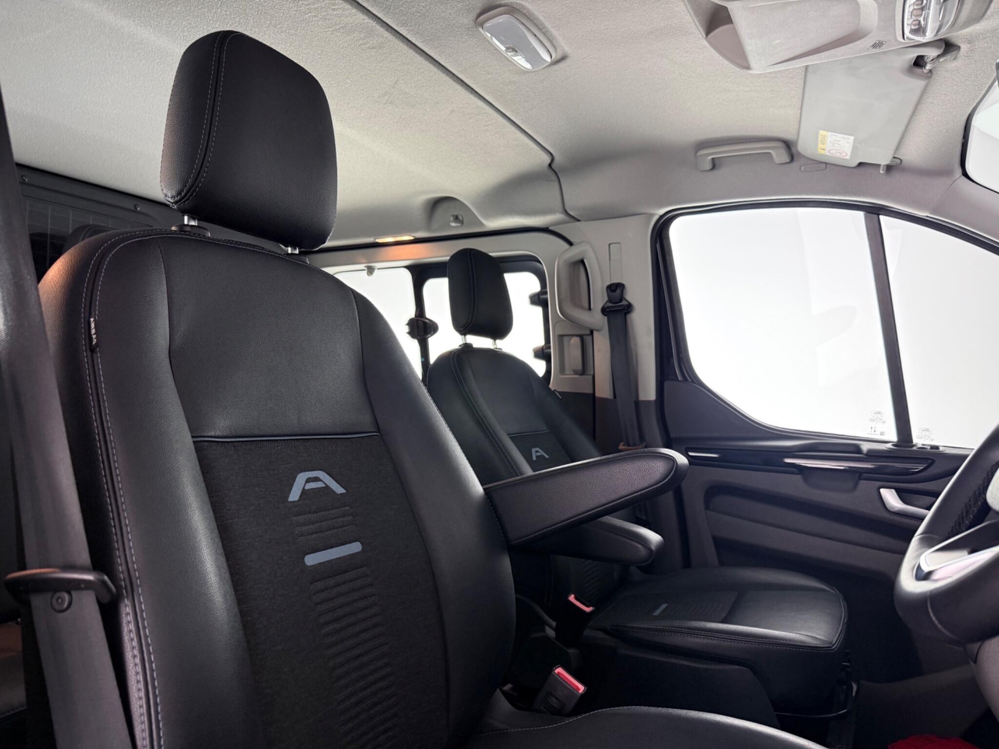 Ford Transit Custom view 28