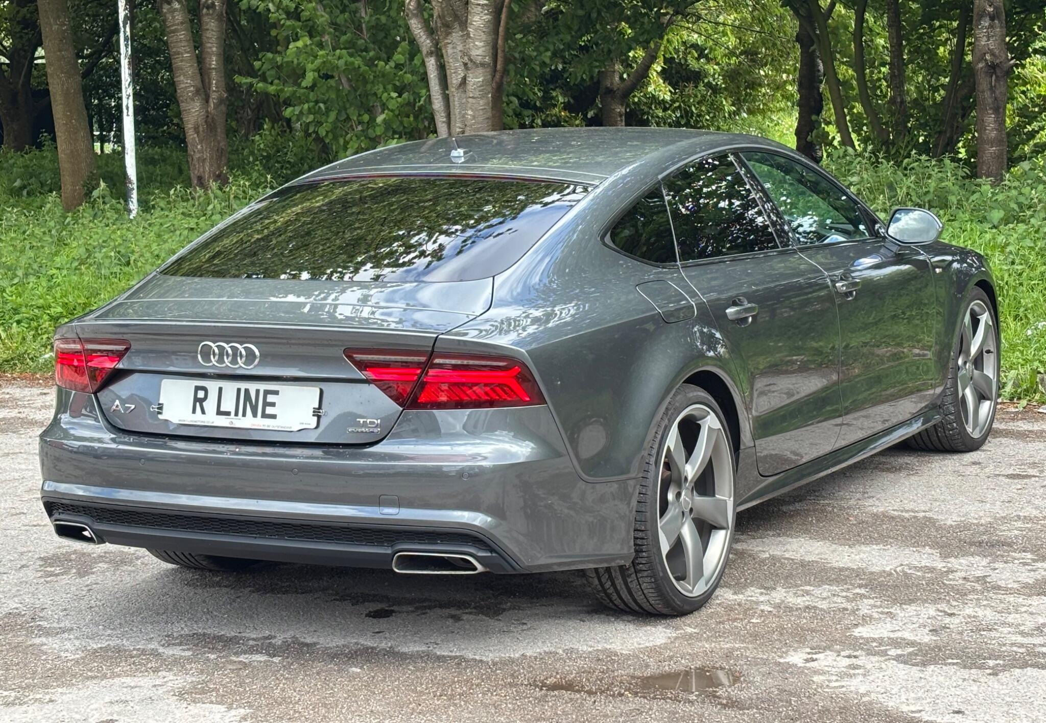 Audi A7 view 10
