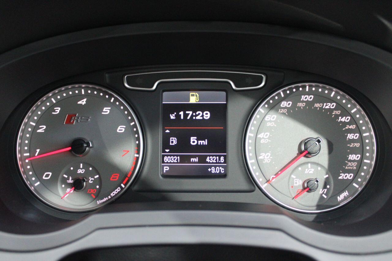 Audi RS Q3 view 50
