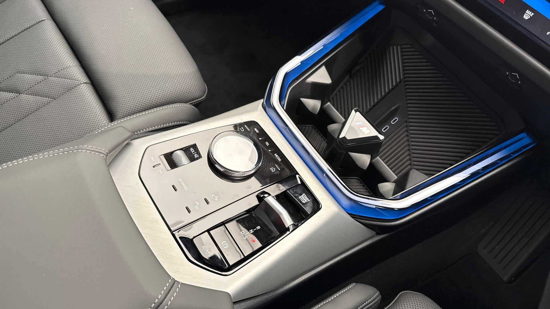 BMW X3 view 10