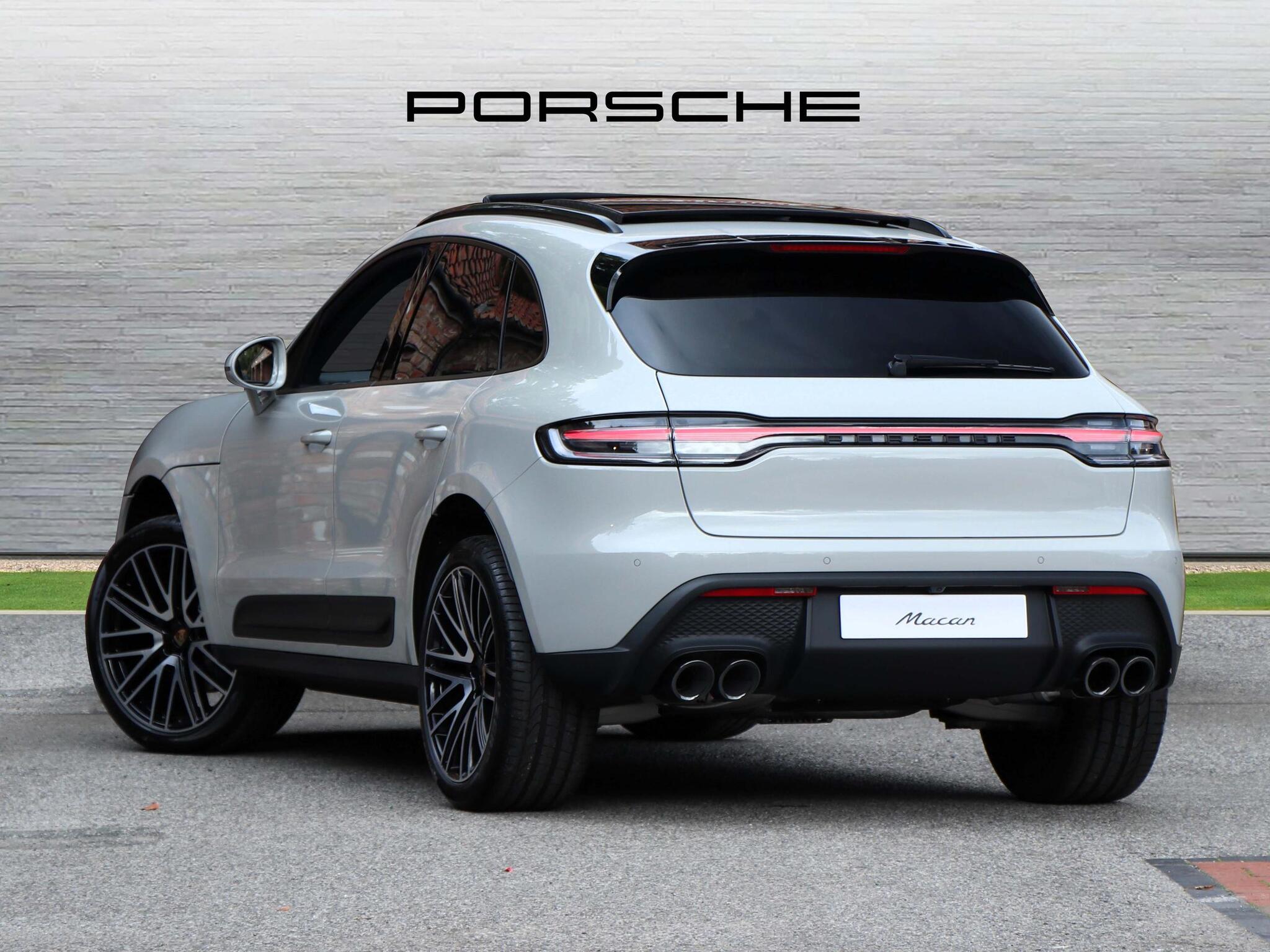 Porsche Macan view 2