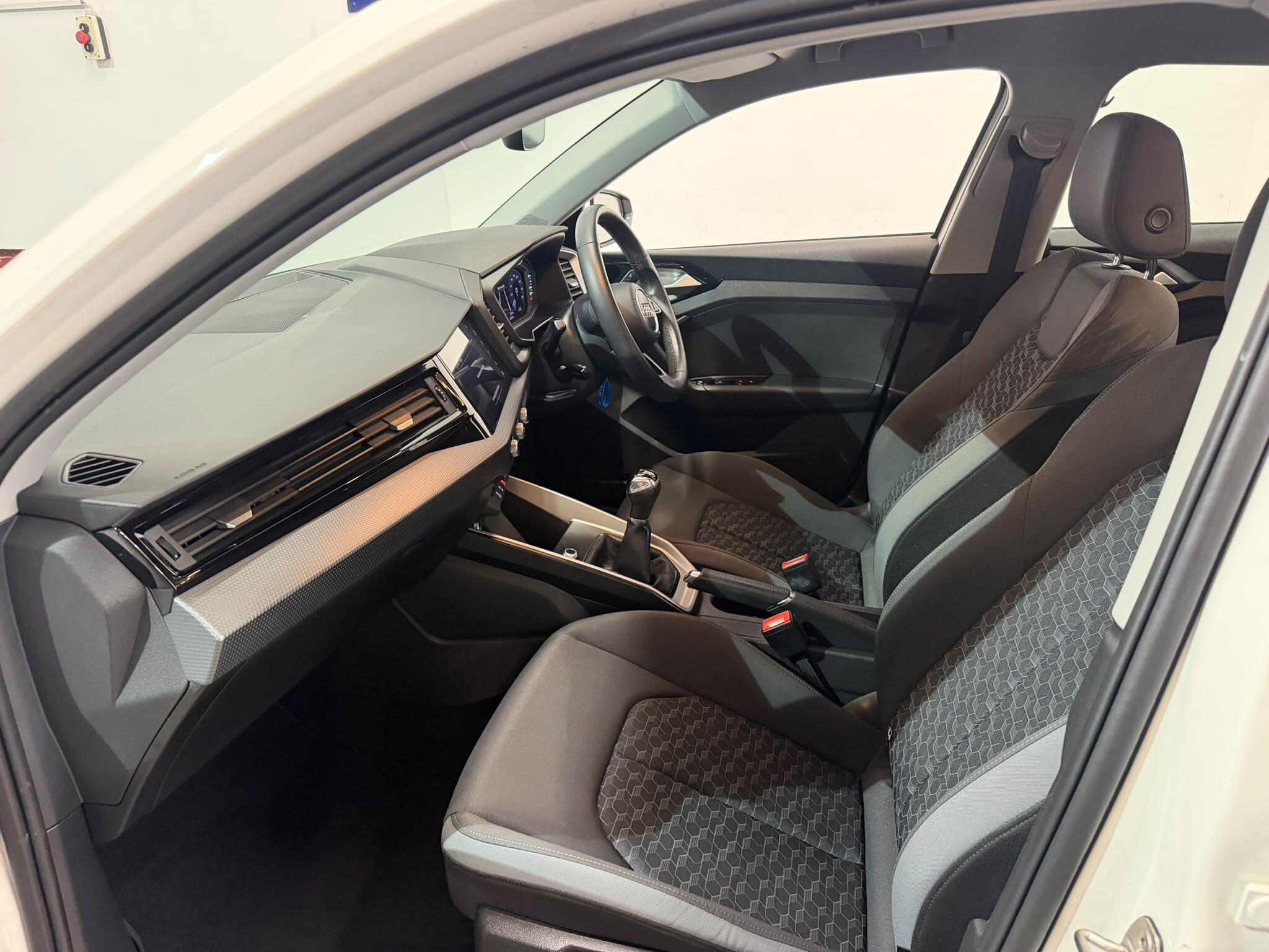 Audi A1 view 29