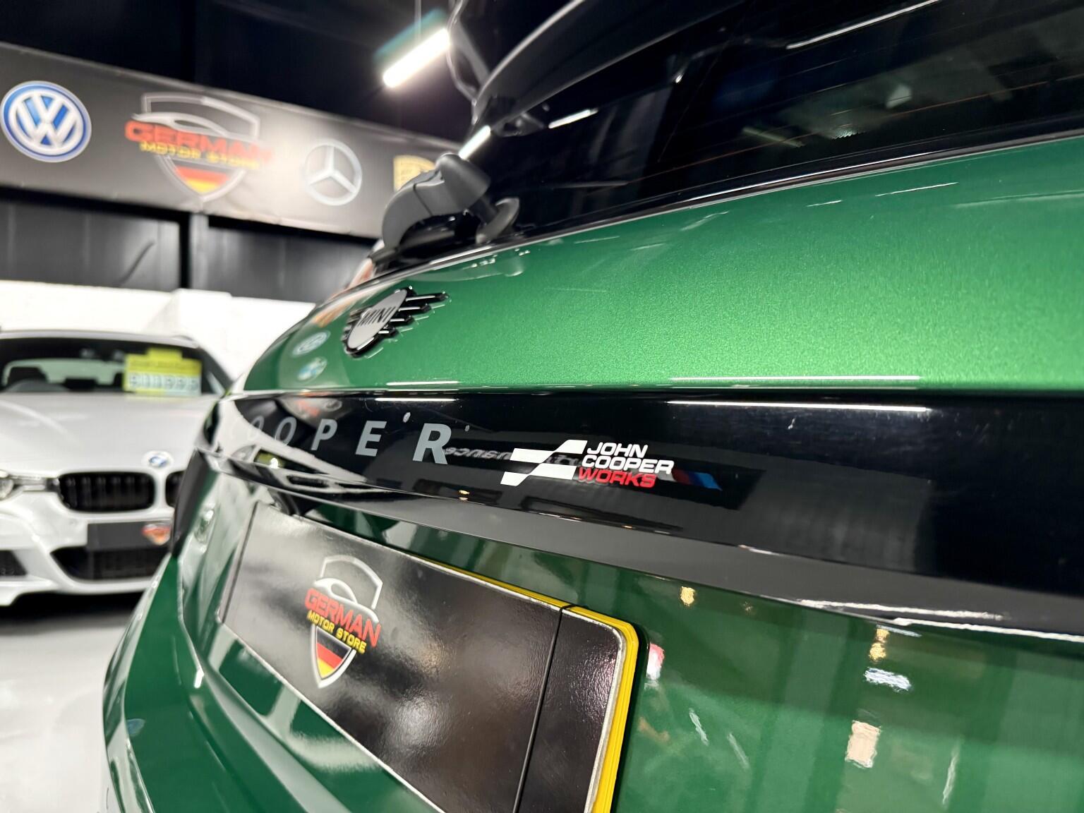 Mini Cooper Cooper view 32