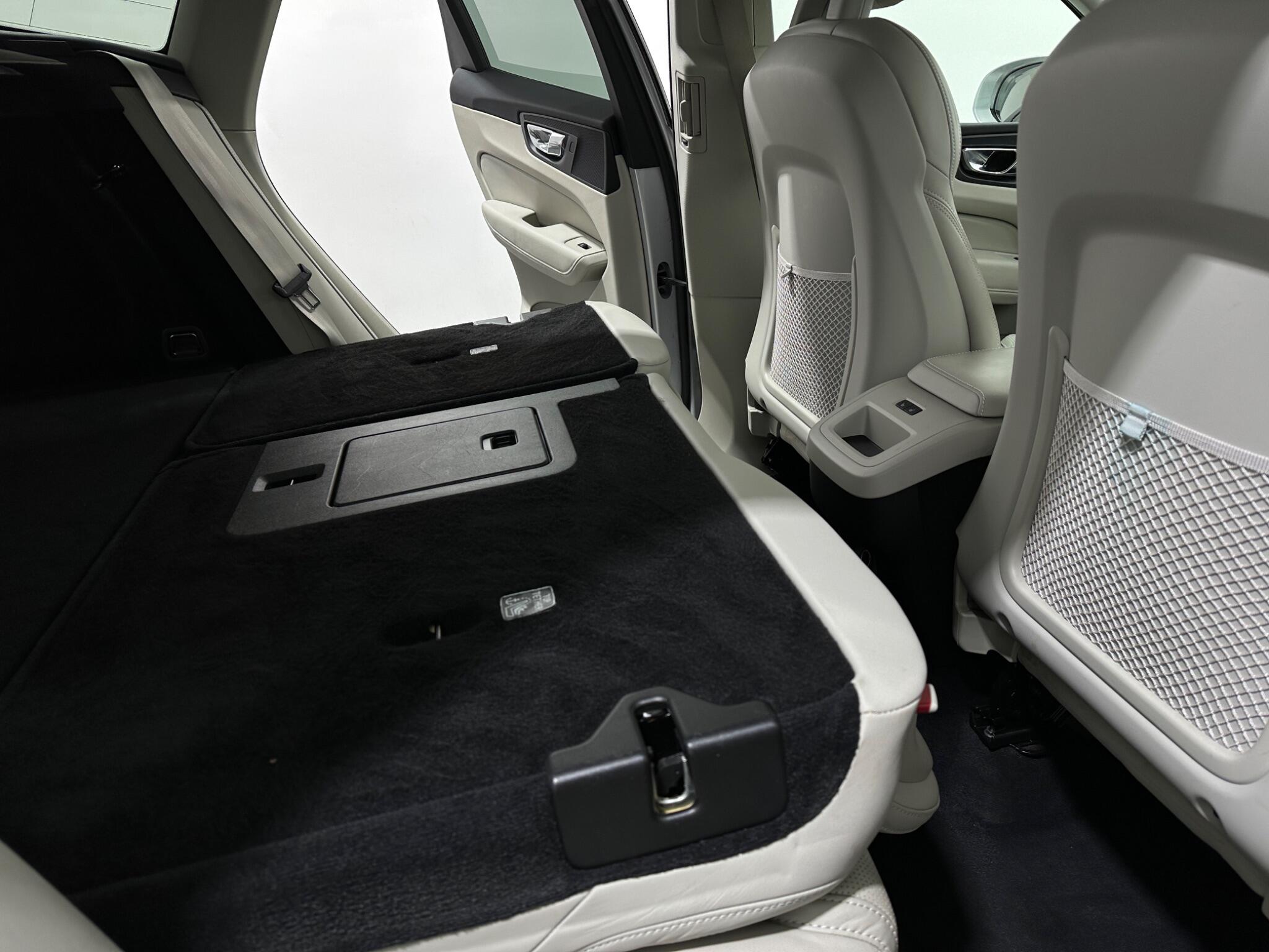 Volvo XC60 view 46