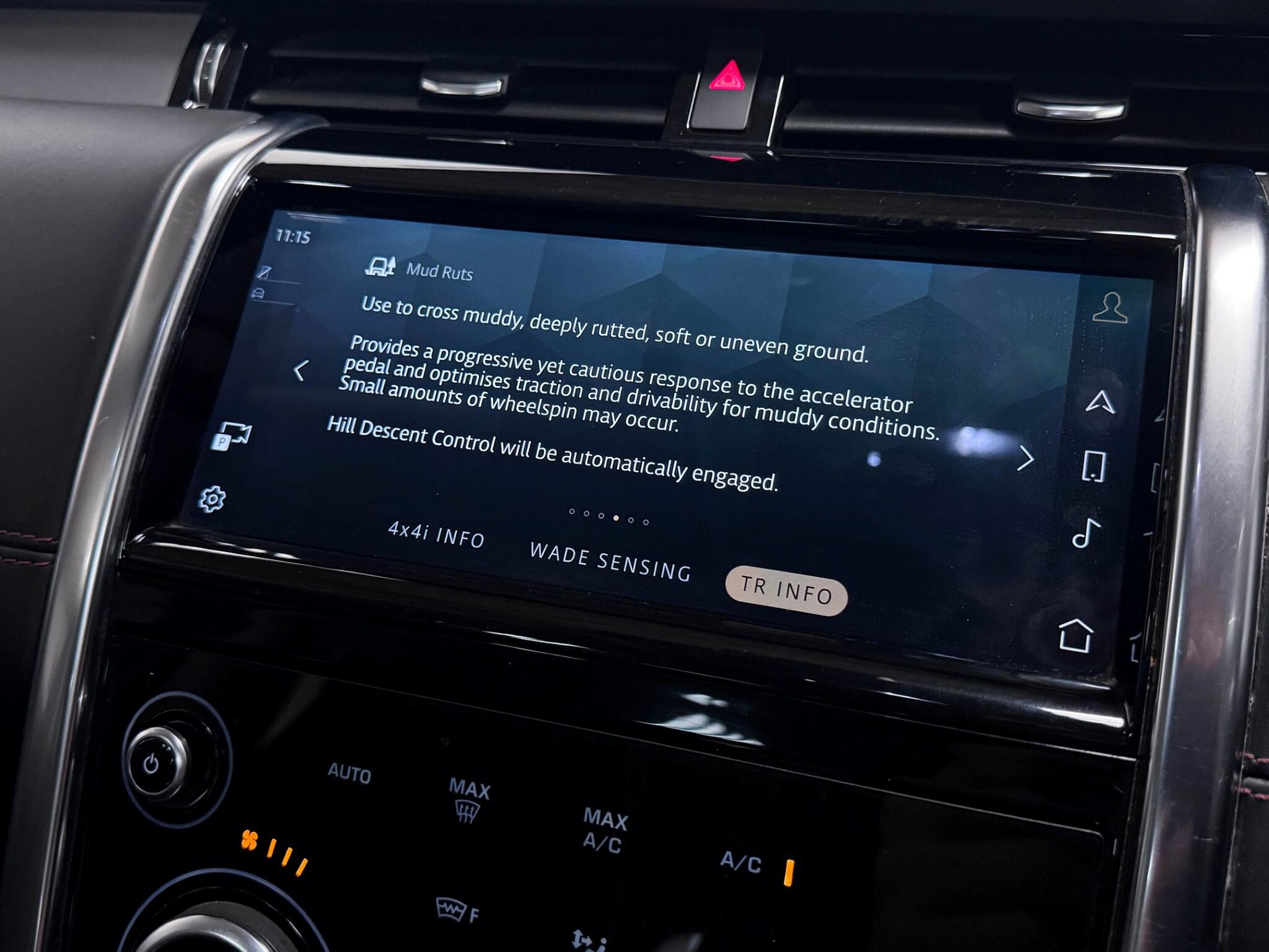 Land Rover Discovery Sport view 58
