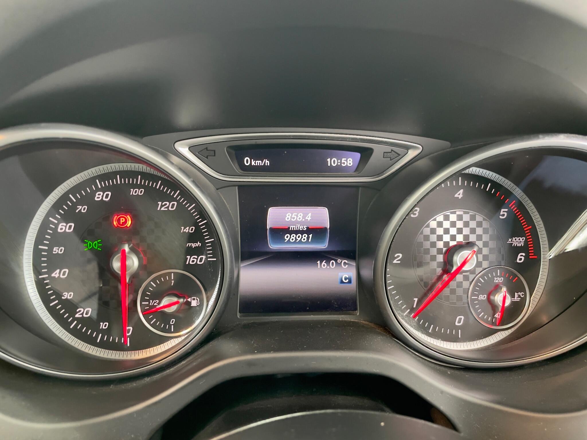 Mercedes-Benz A-Class view 35