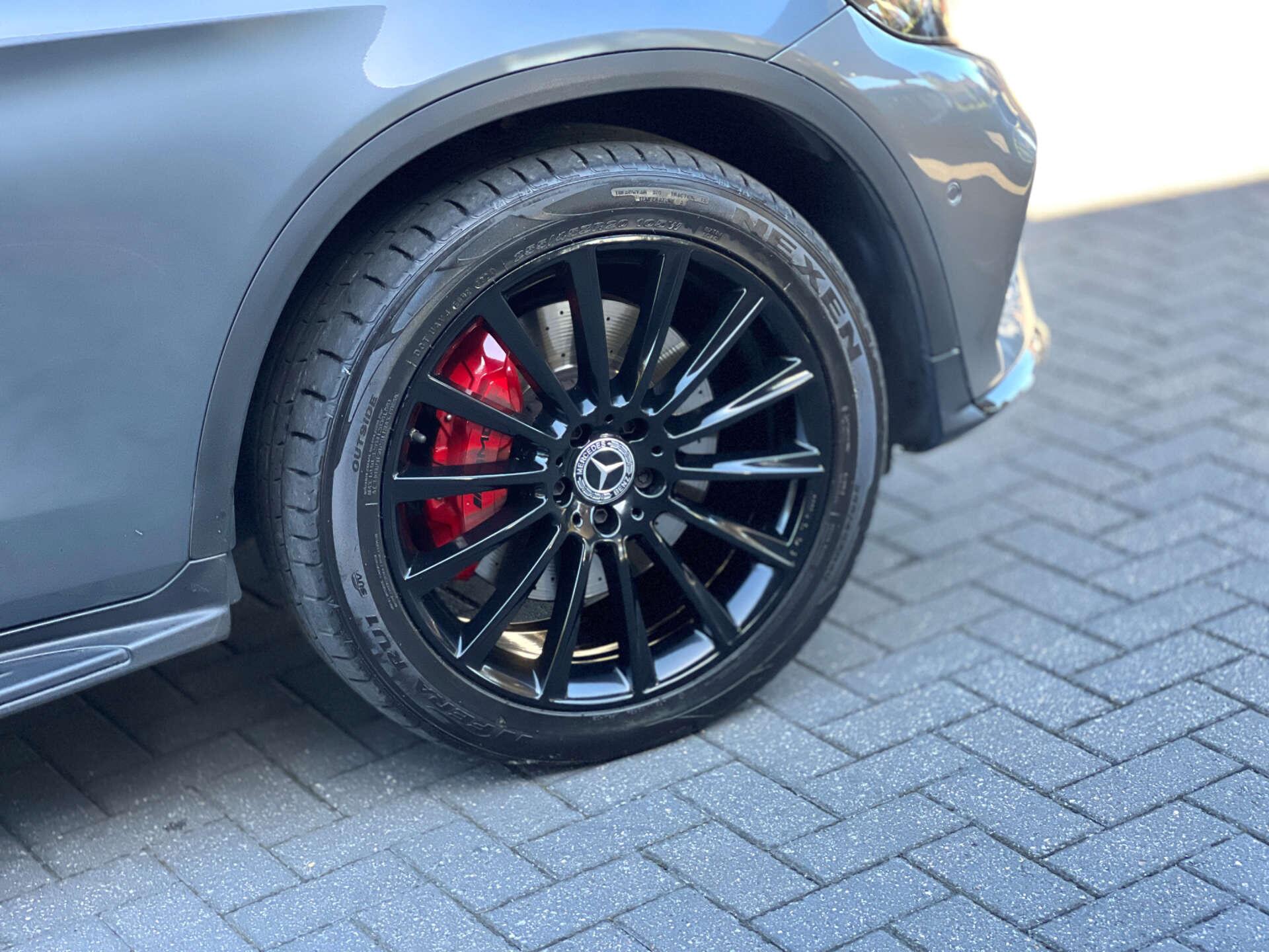 Mercedes-Benz GLC view 6