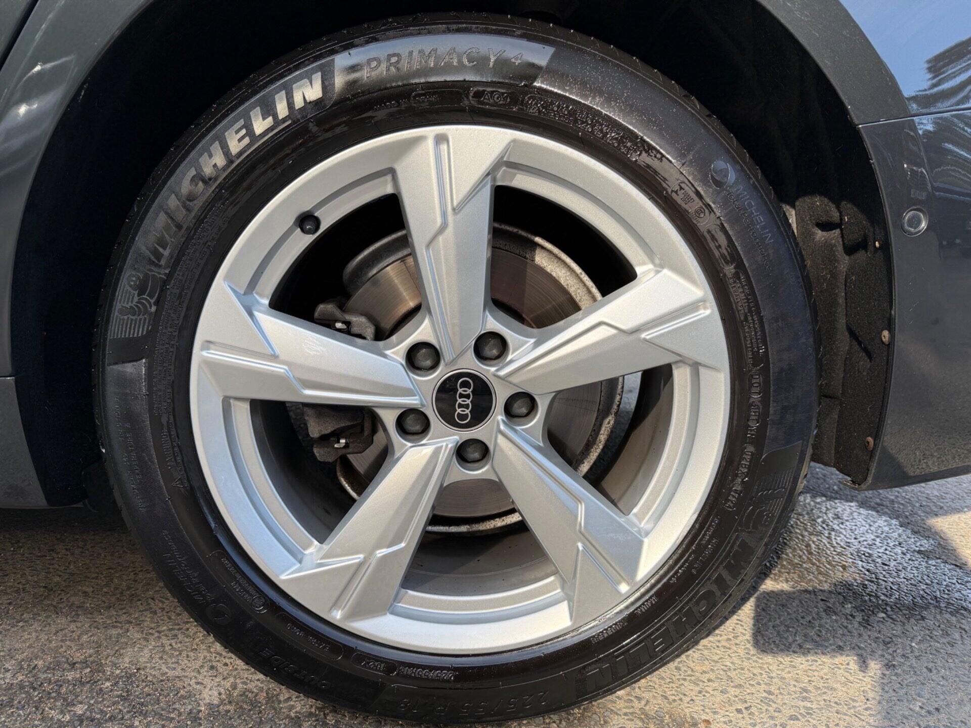 Audi A6 view 65