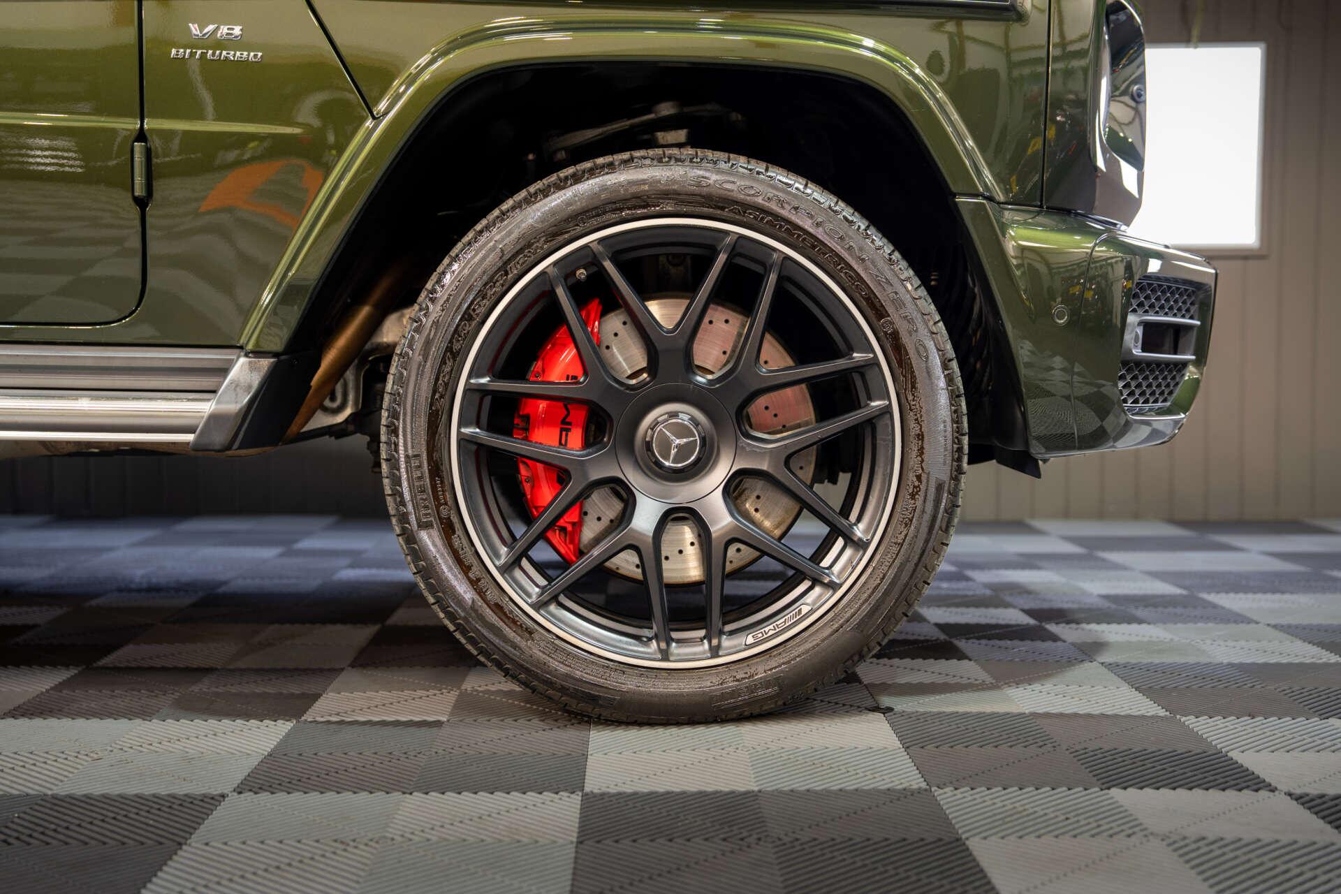 Mercedes-Benz G Class view 17