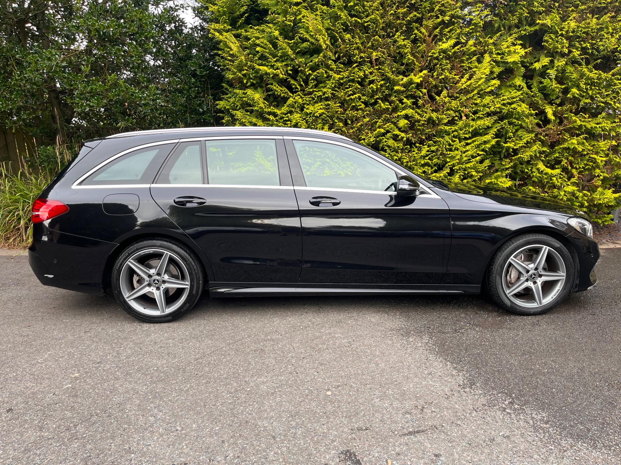 Mercedes-Benz C-Class view 18