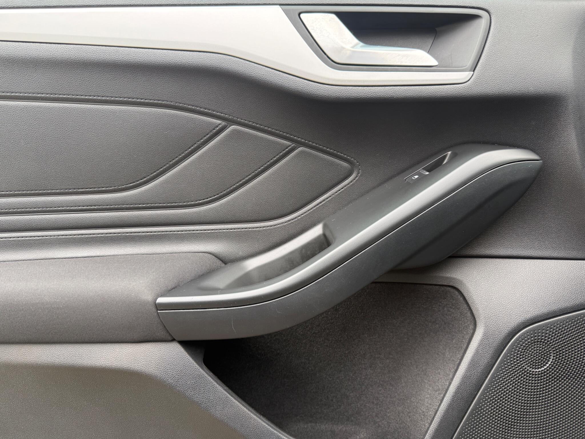 2019 Ford Focus image 37