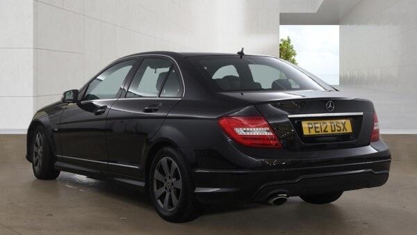 Mercedes-Benz C Class view 4