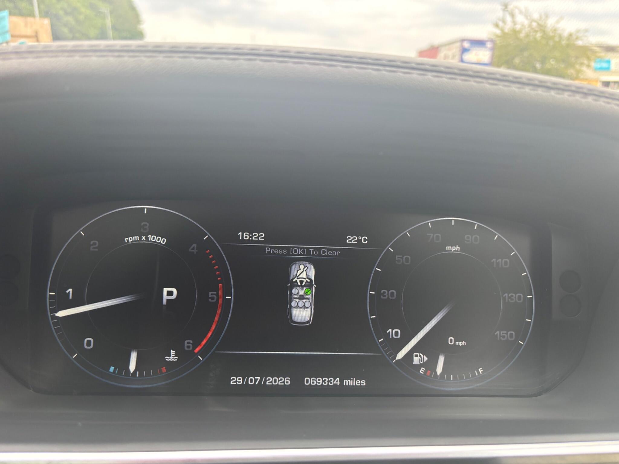 Land Rover Range Rover view 42