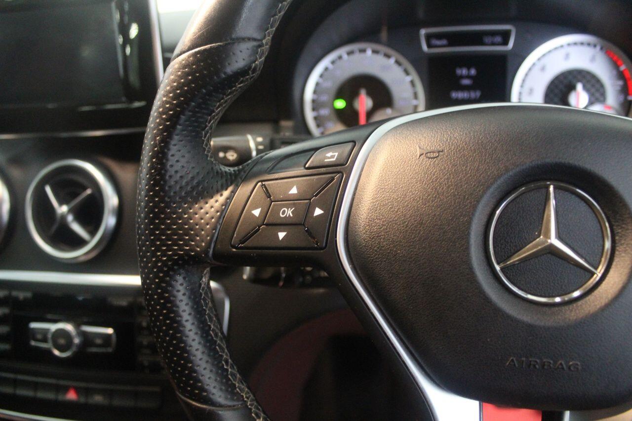 Mercedes-Benz A-Class view 43
